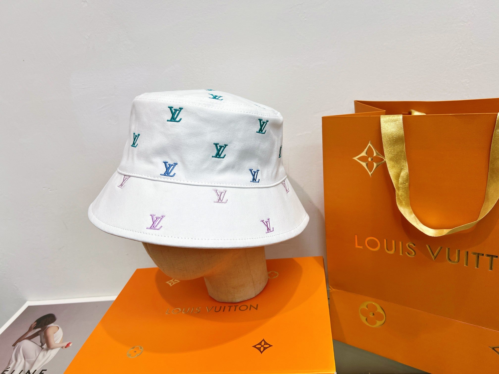 M1Q85E102 Popular  hats