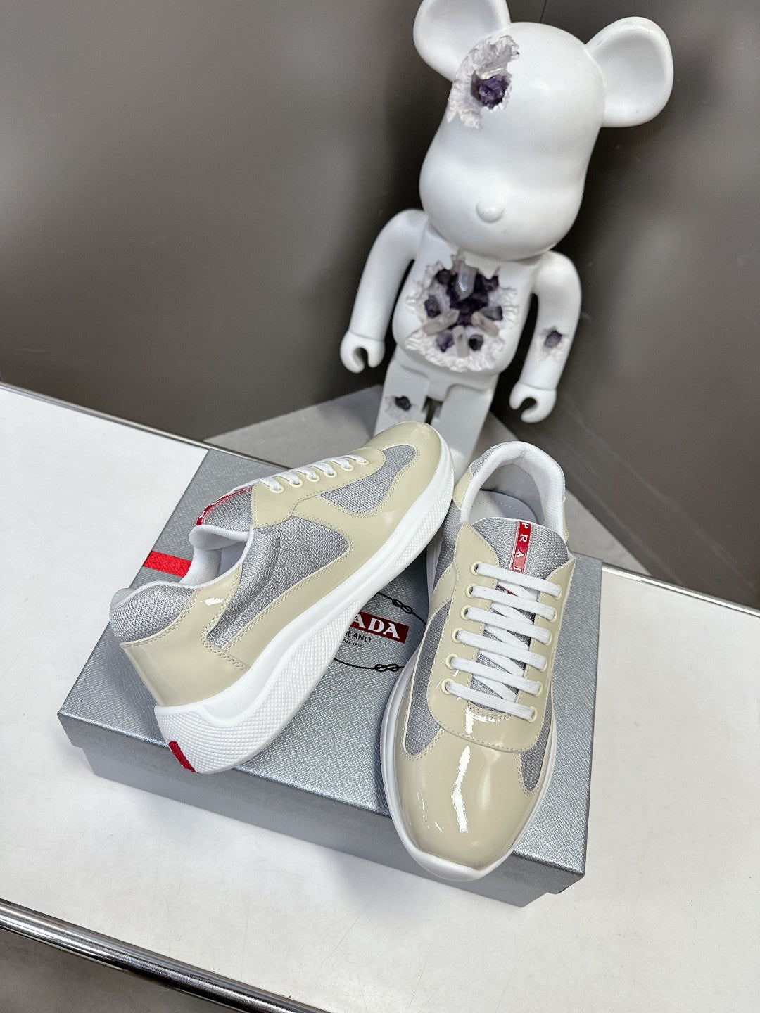 Z2Q105P384 Popular high-quality Shoes