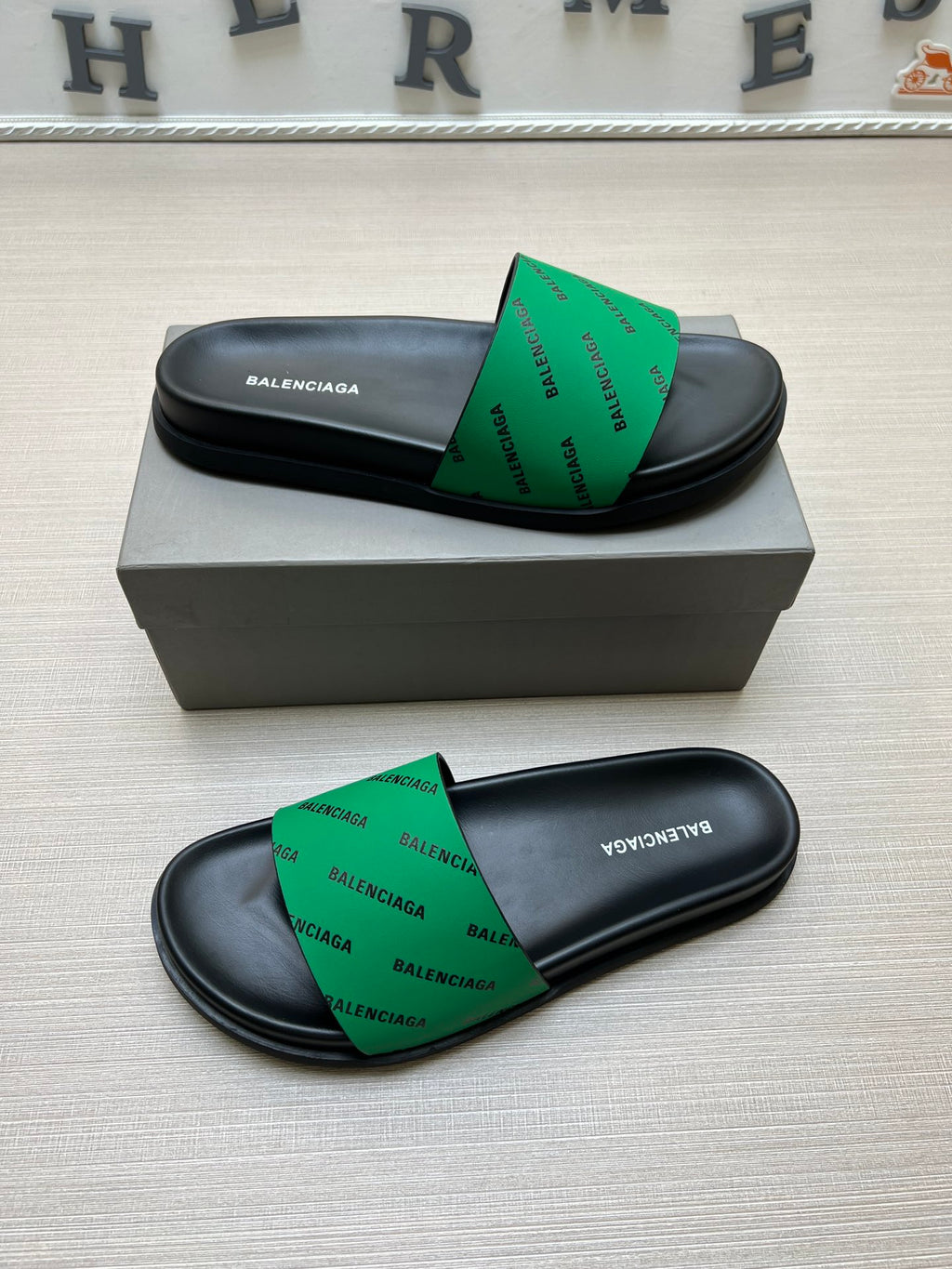 Z5ZJ99 Popular slippers