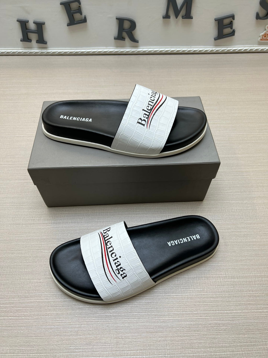 Z5ZJ99 Popular slippers