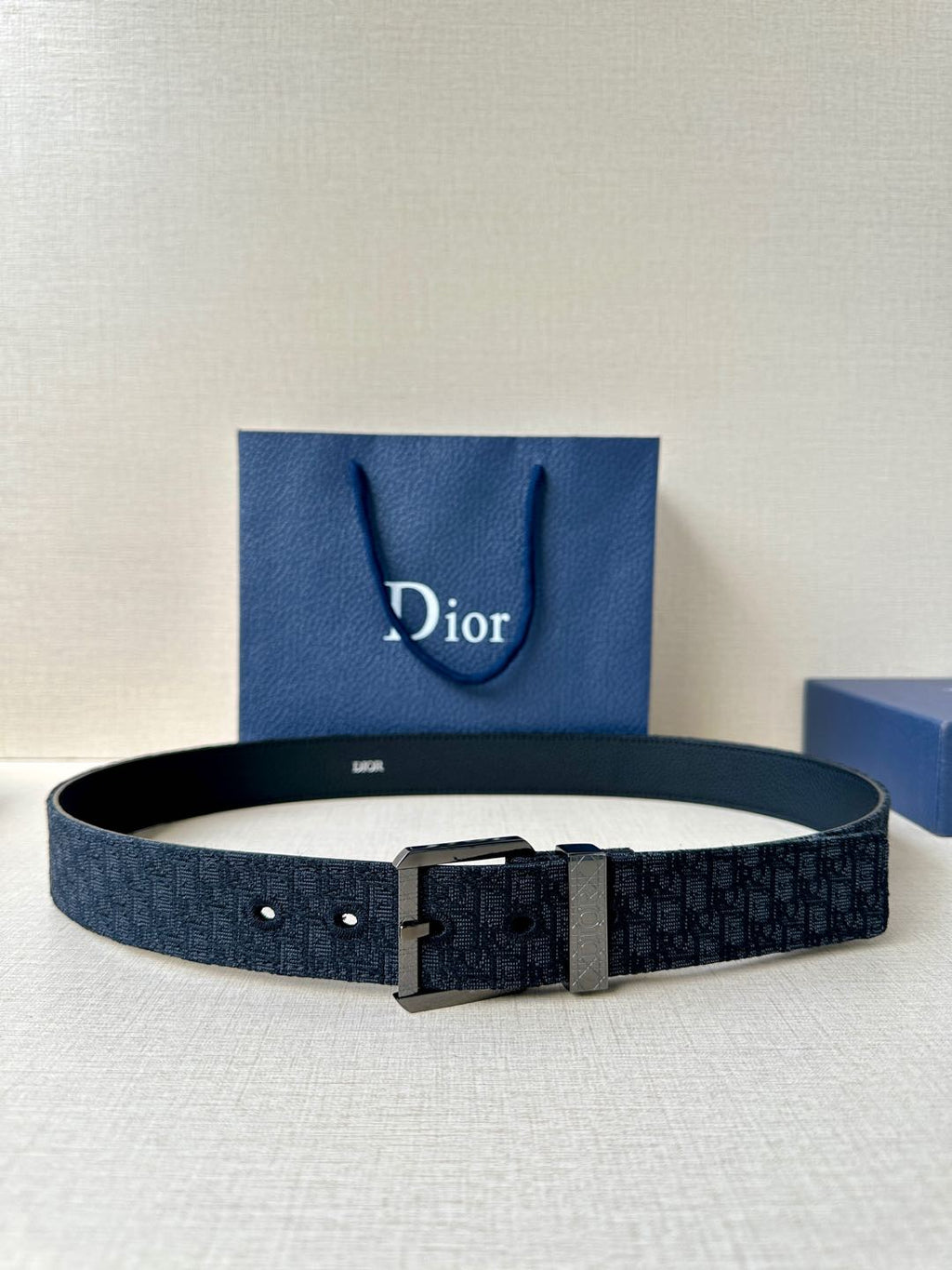P1W15D156 Popular High quality belt With full package