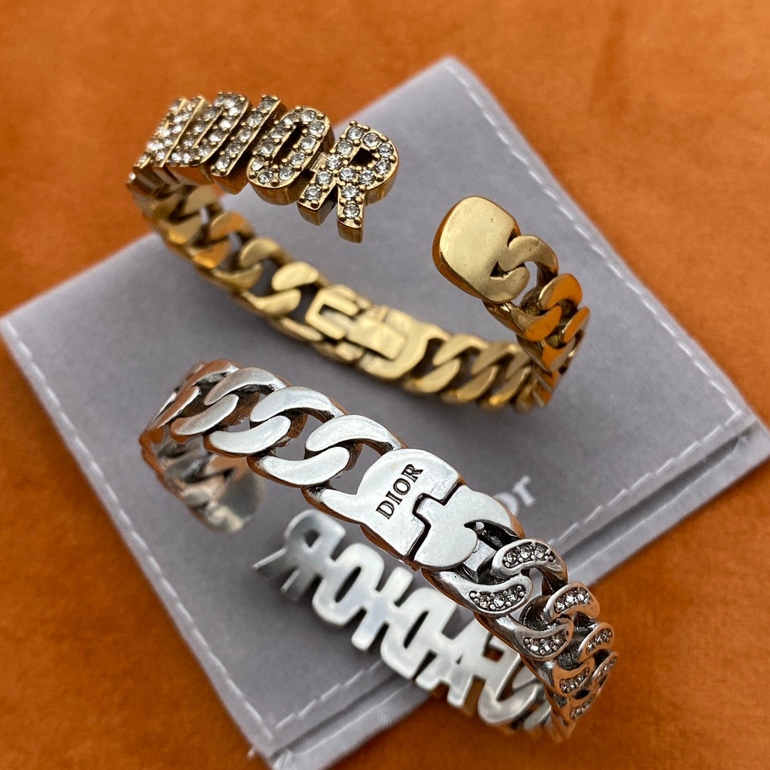 X1Z94B768K  Popular Bracelets