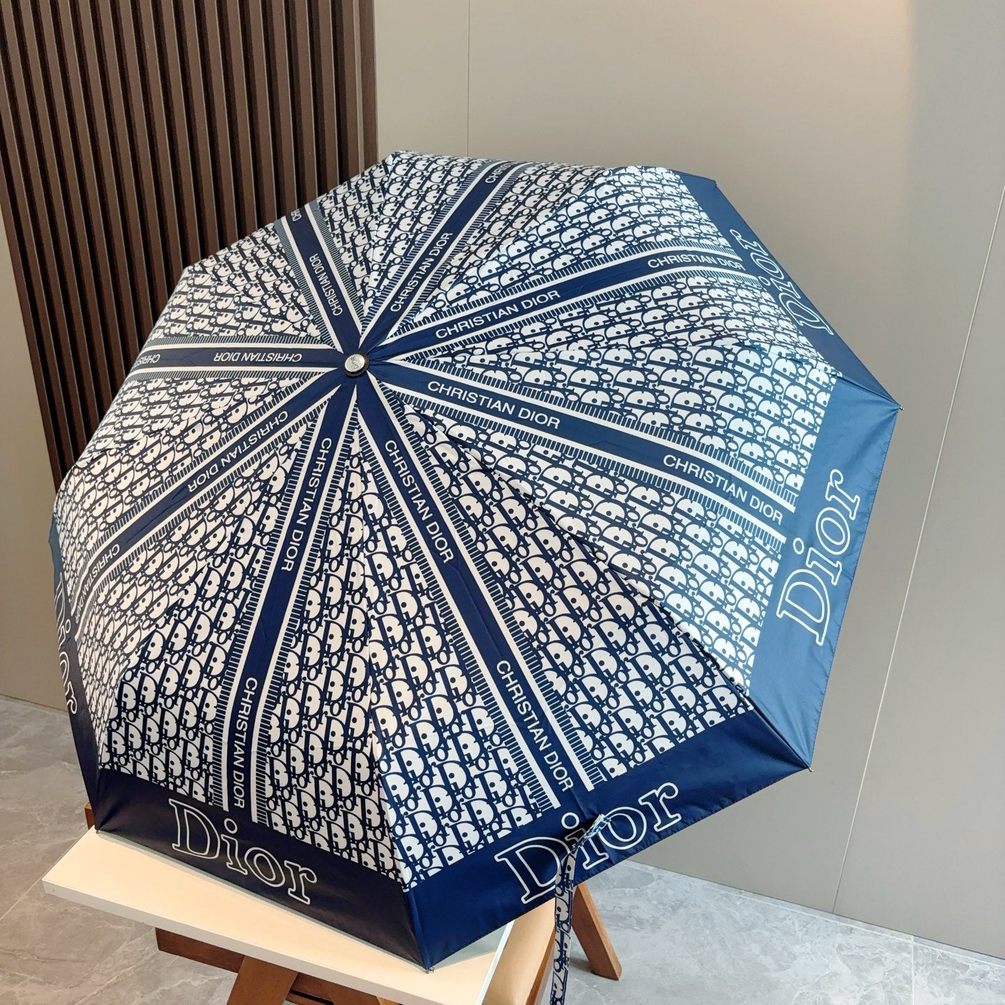 J1R85D116 Popular UV resistant umbrella