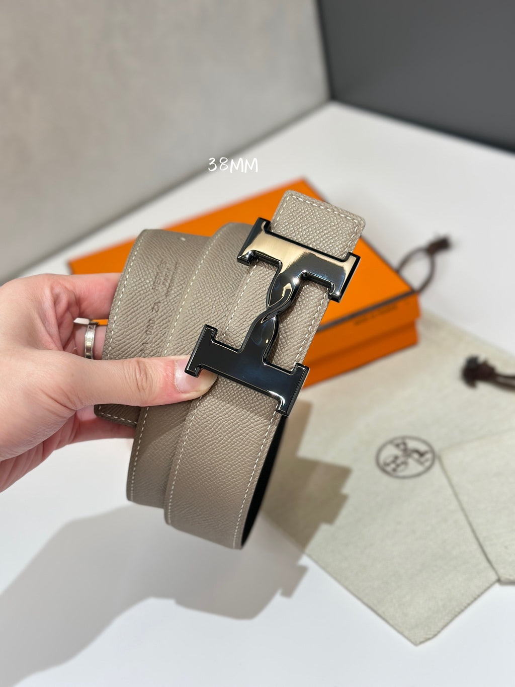 P1W15H194 Popular High quality belt With full package