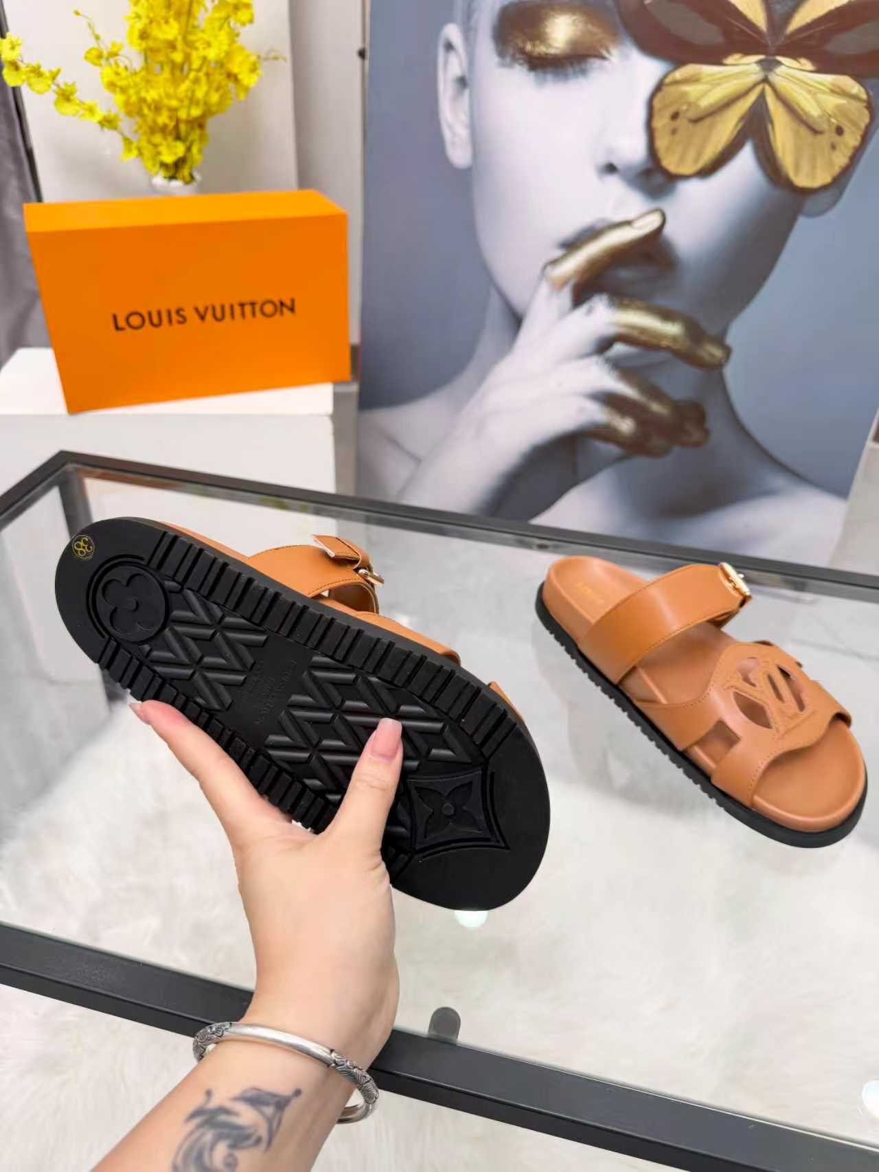 Z2P36E13 Popular high-quality Shoes