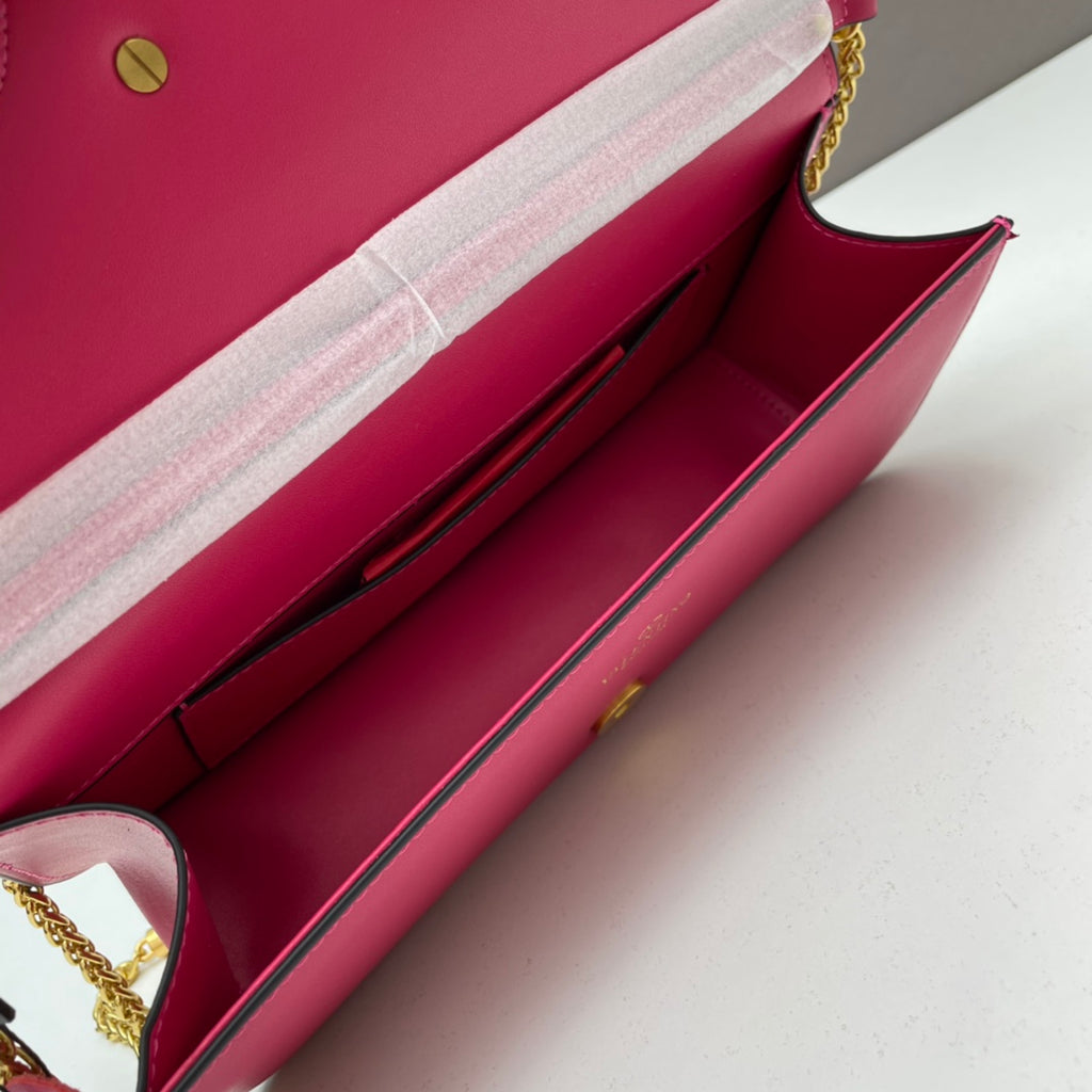 B1W35VL114 Popular  leather bag
