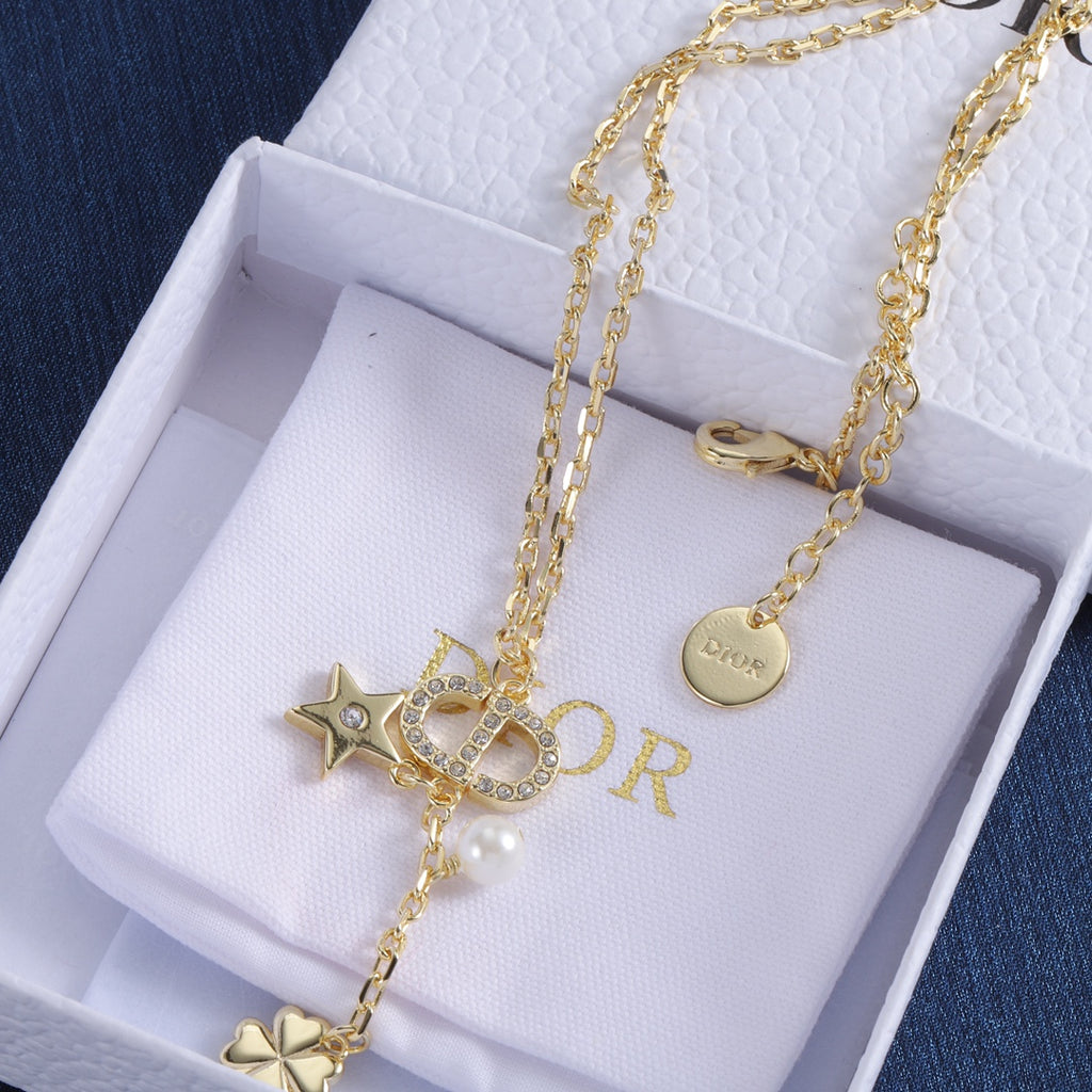 X1R75D25X Popular  Necklaces .