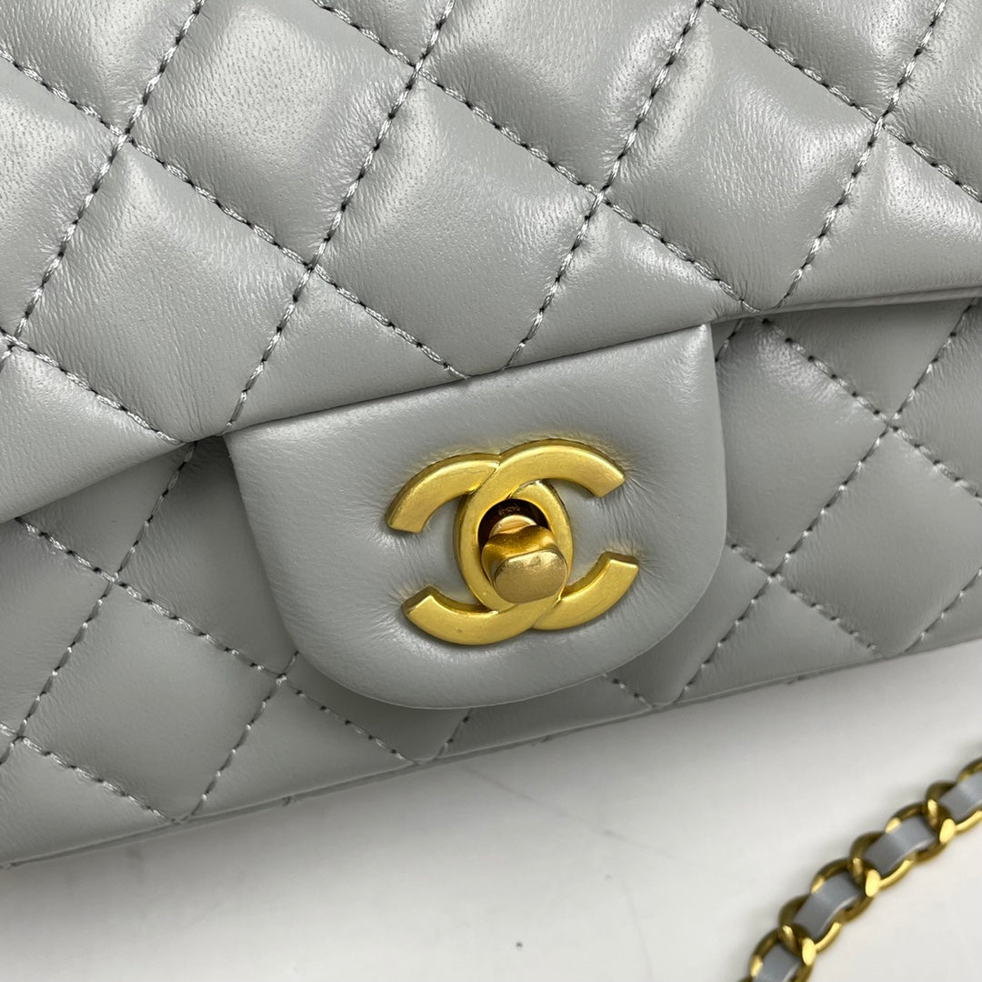 B1X33C23 Popular   leather bag 