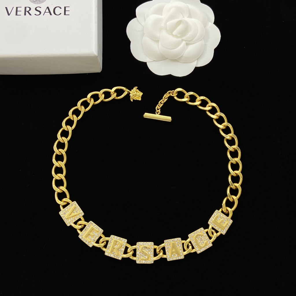 X1R75V81X Popular   Necklace . Earrings.Bracelets.