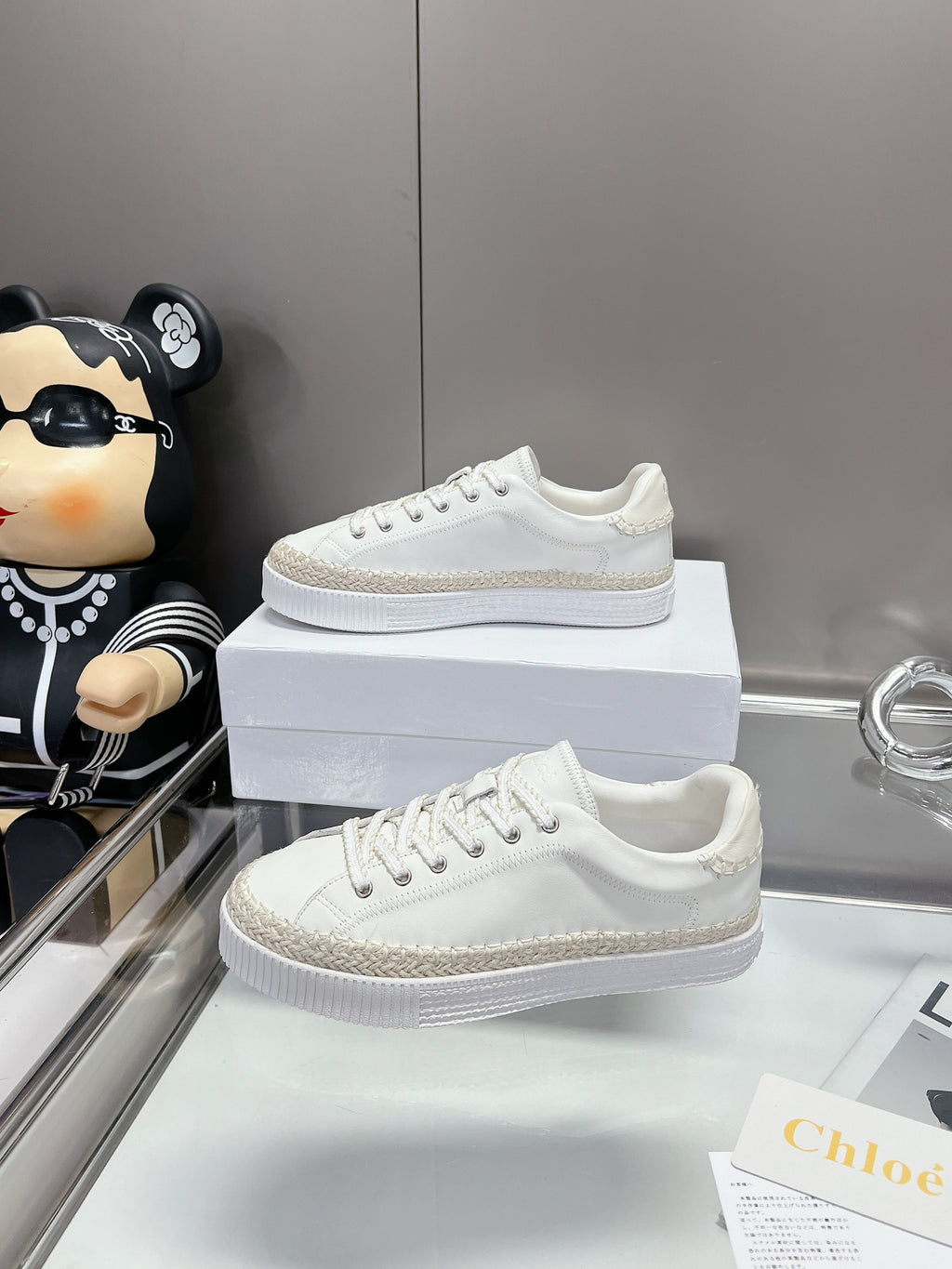 Z2Q105A273 Popular high-quality Shoes