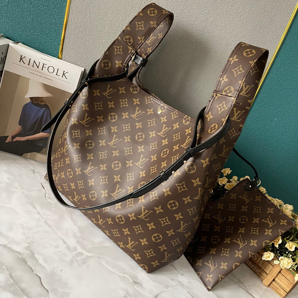 B1X34E274 Popular   leather bag 