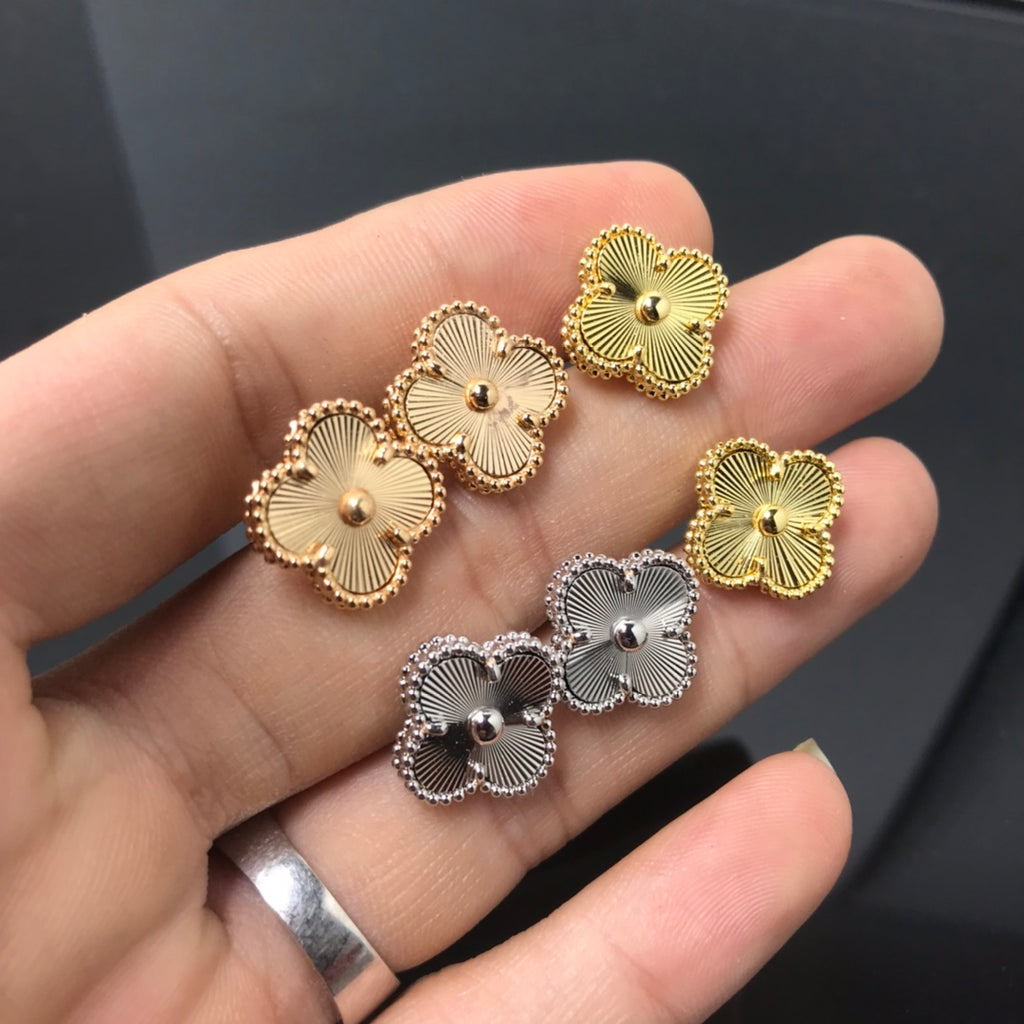 X5X63VA196E Popular  Earrings