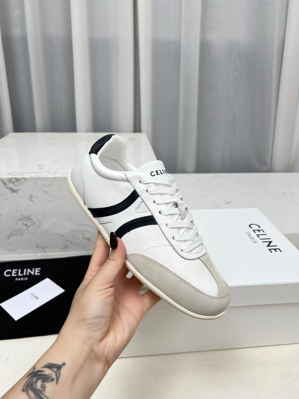 Z2Q105N271 Popular high-quality Shoes