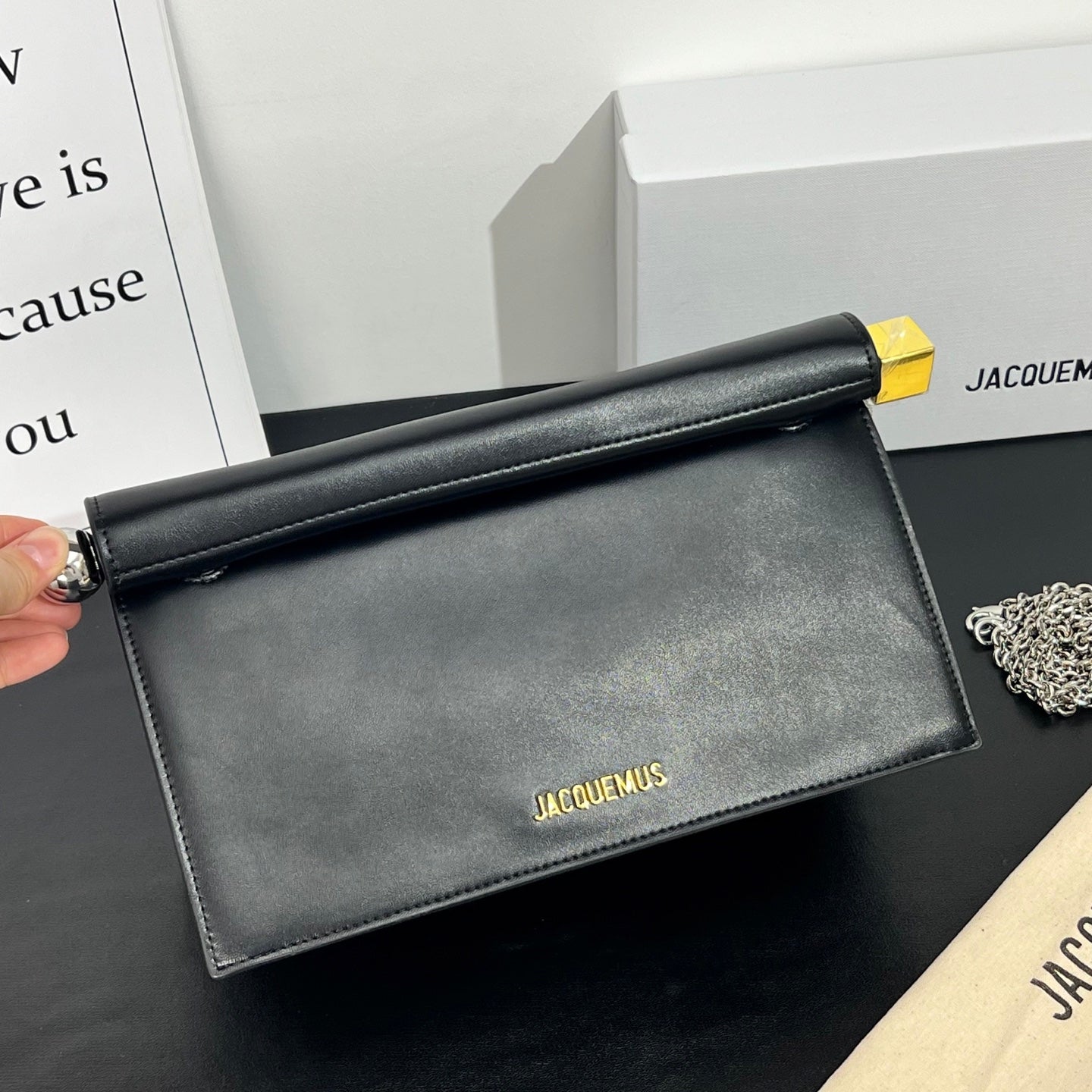 B1P46A158 Popular leather bags