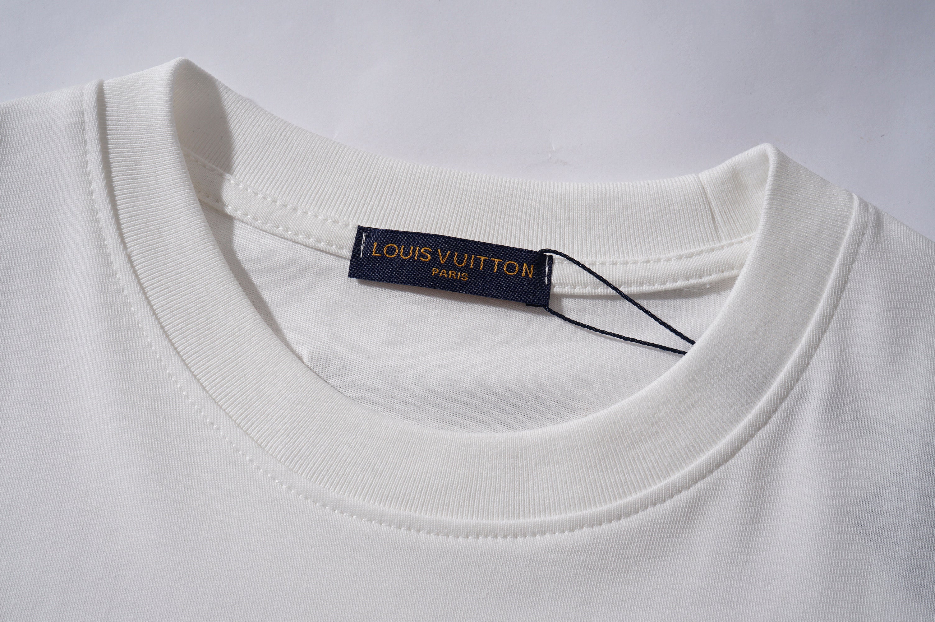 U1R45E141 Popular T-shirt