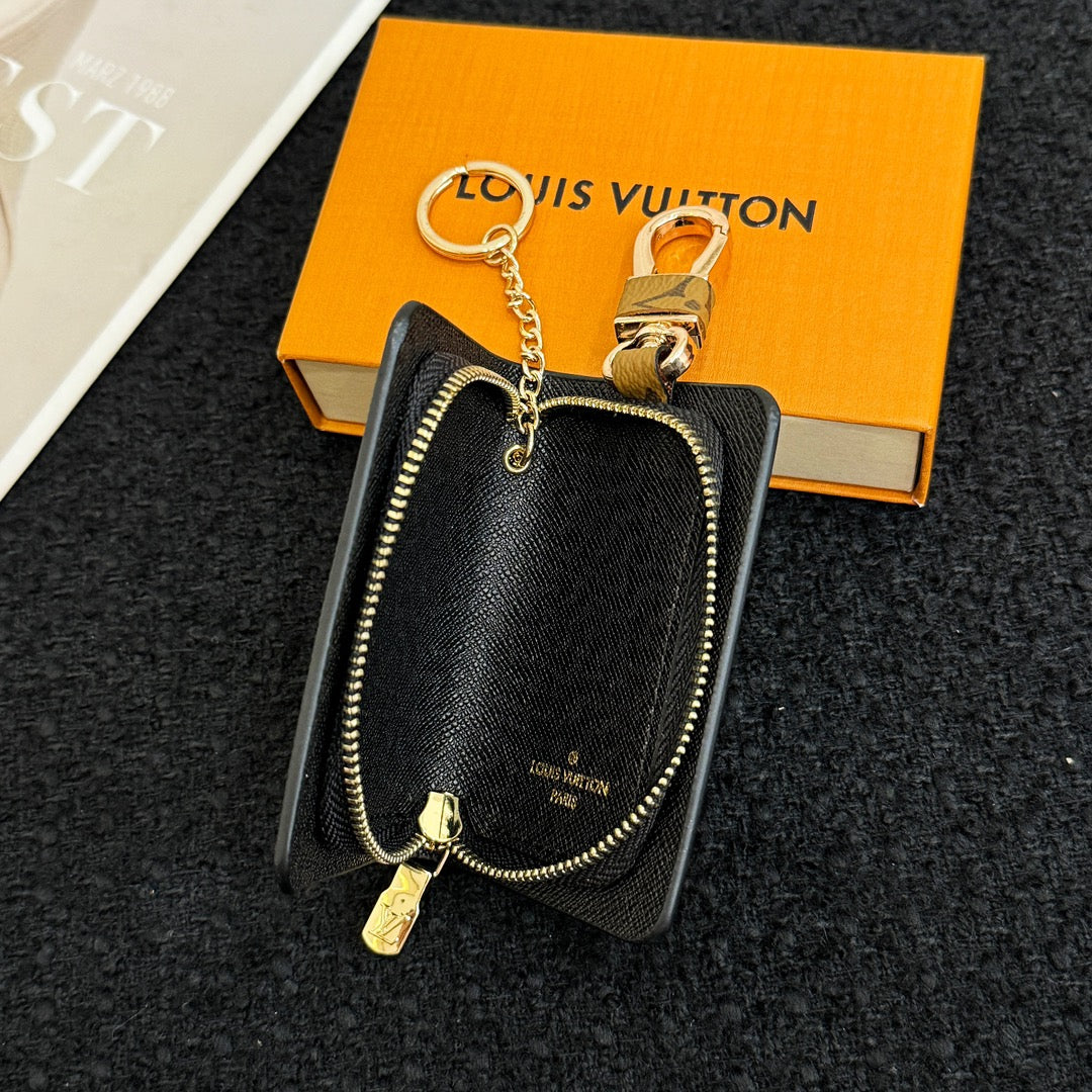 A1Z105E11 Popular bag 's charms accessories