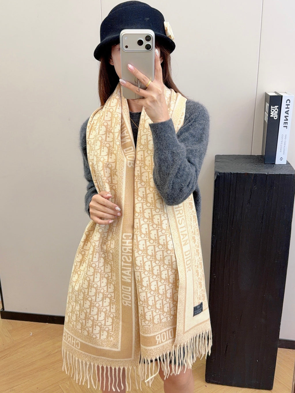 W1R86D52 Popular Winter Scarves