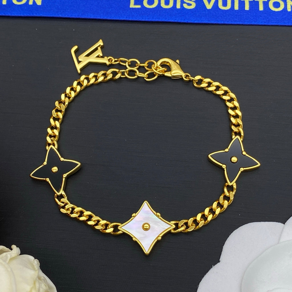 X1N46E22X  Popular  Necklaces, Bracelets