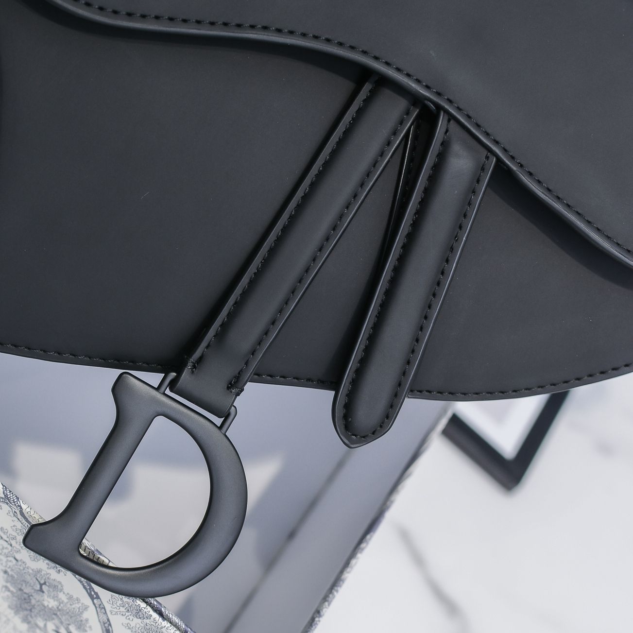 B5X111D10 Popular   leather bag 