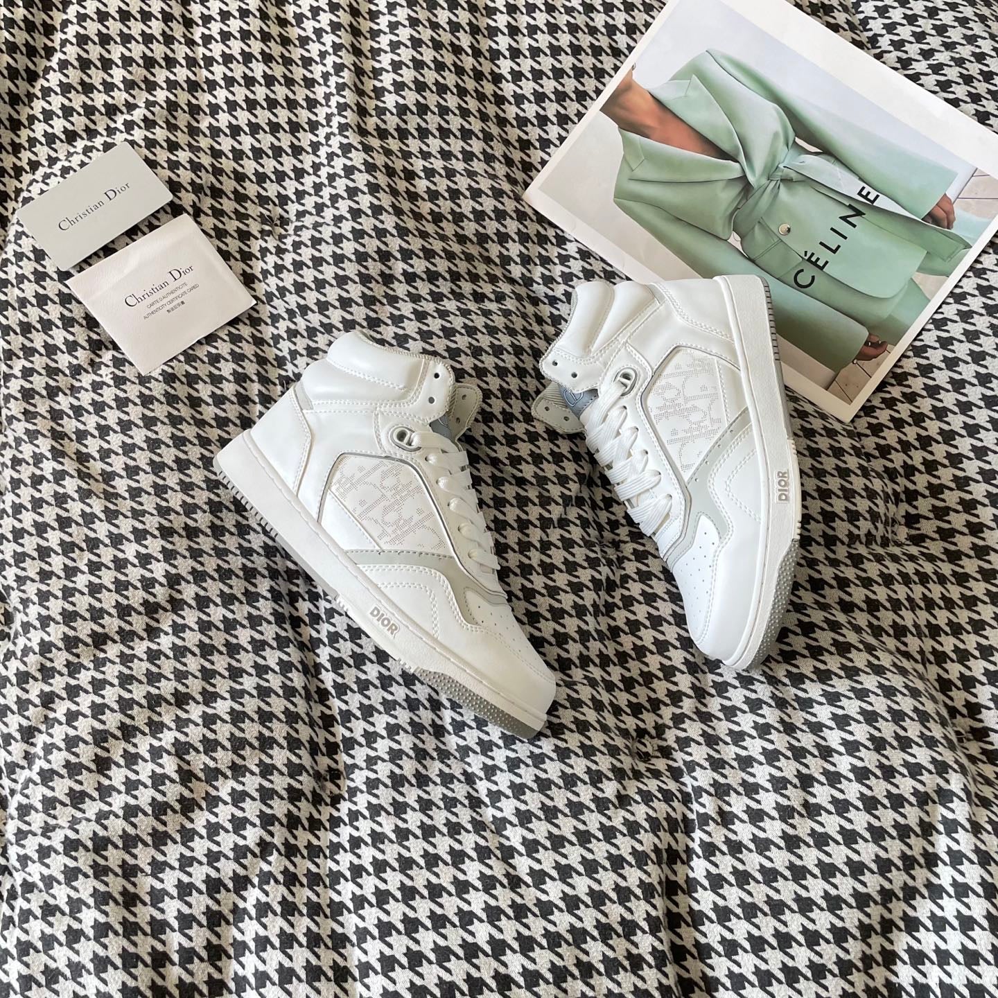 Z1Q105D339 Popular  Shoes