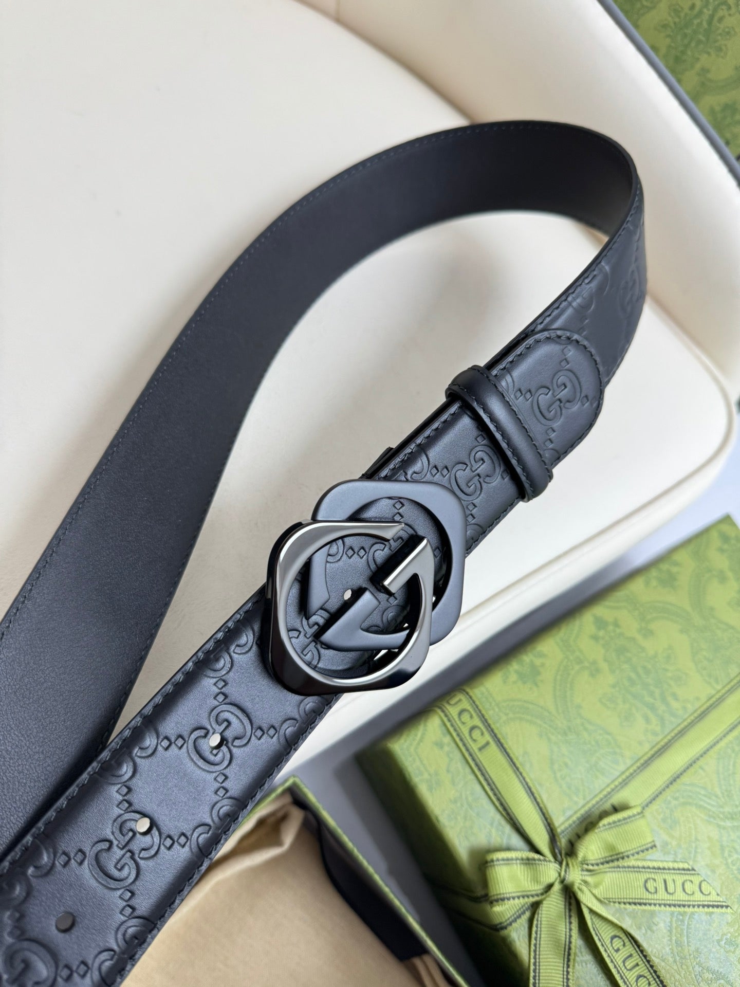 P1Q115B15 Popular High quality belt With full package