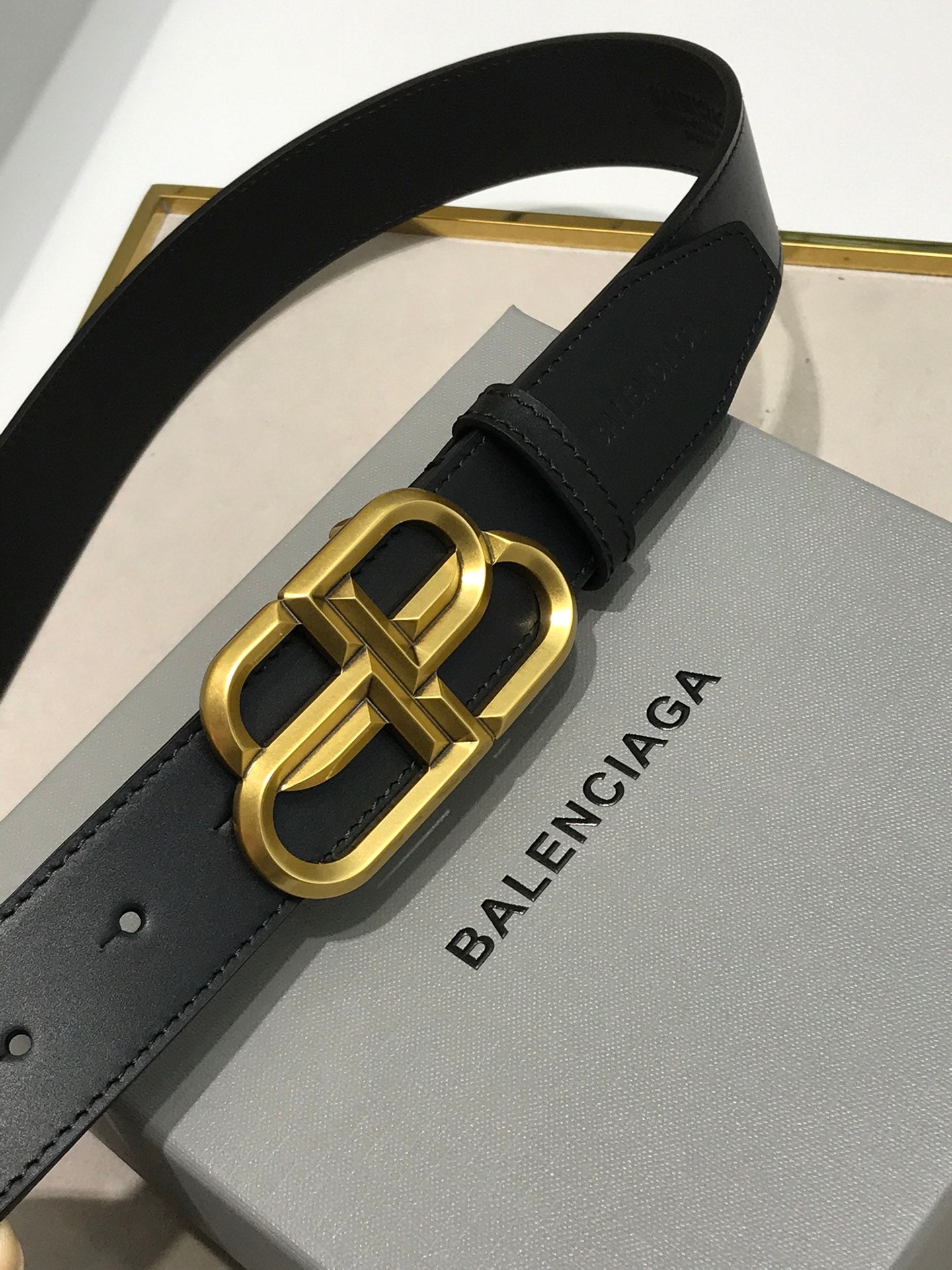 P2R55J3 Popular  High quality belt With full package