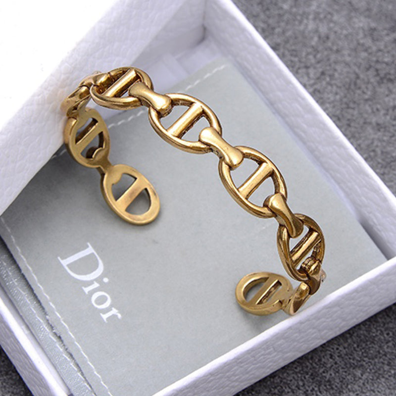 X1B22D630K  Popular Bracelets