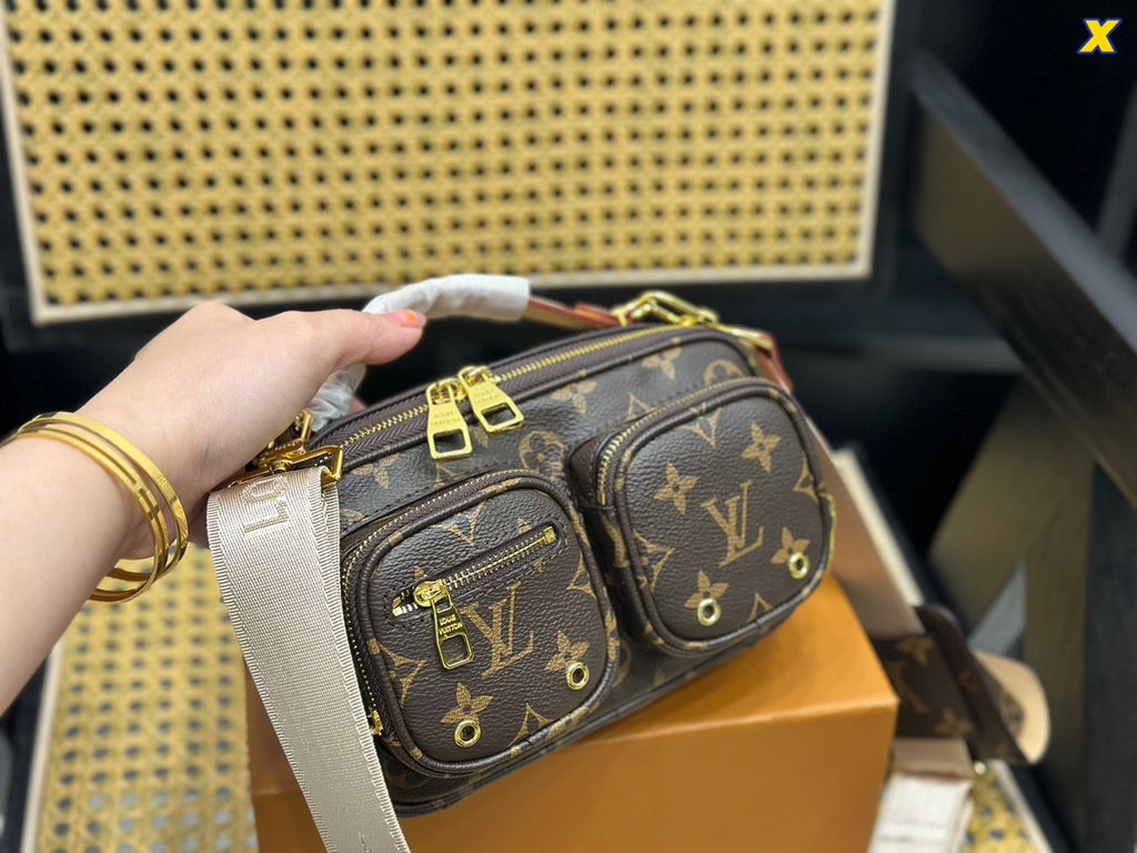 B1X43E162 Popular  leather bag 