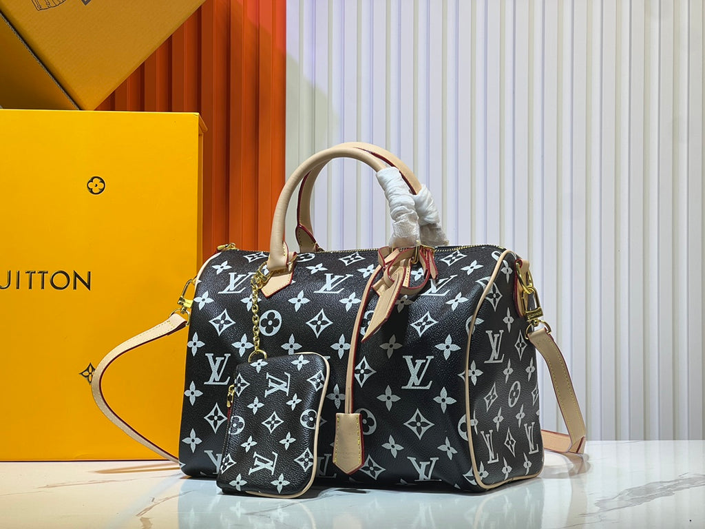 B1X55E17 Popular  leather bag