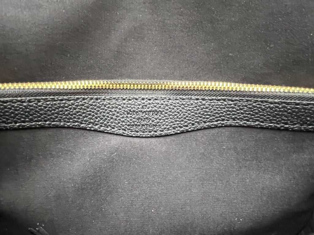 B12X73E28 Popular leather bag 