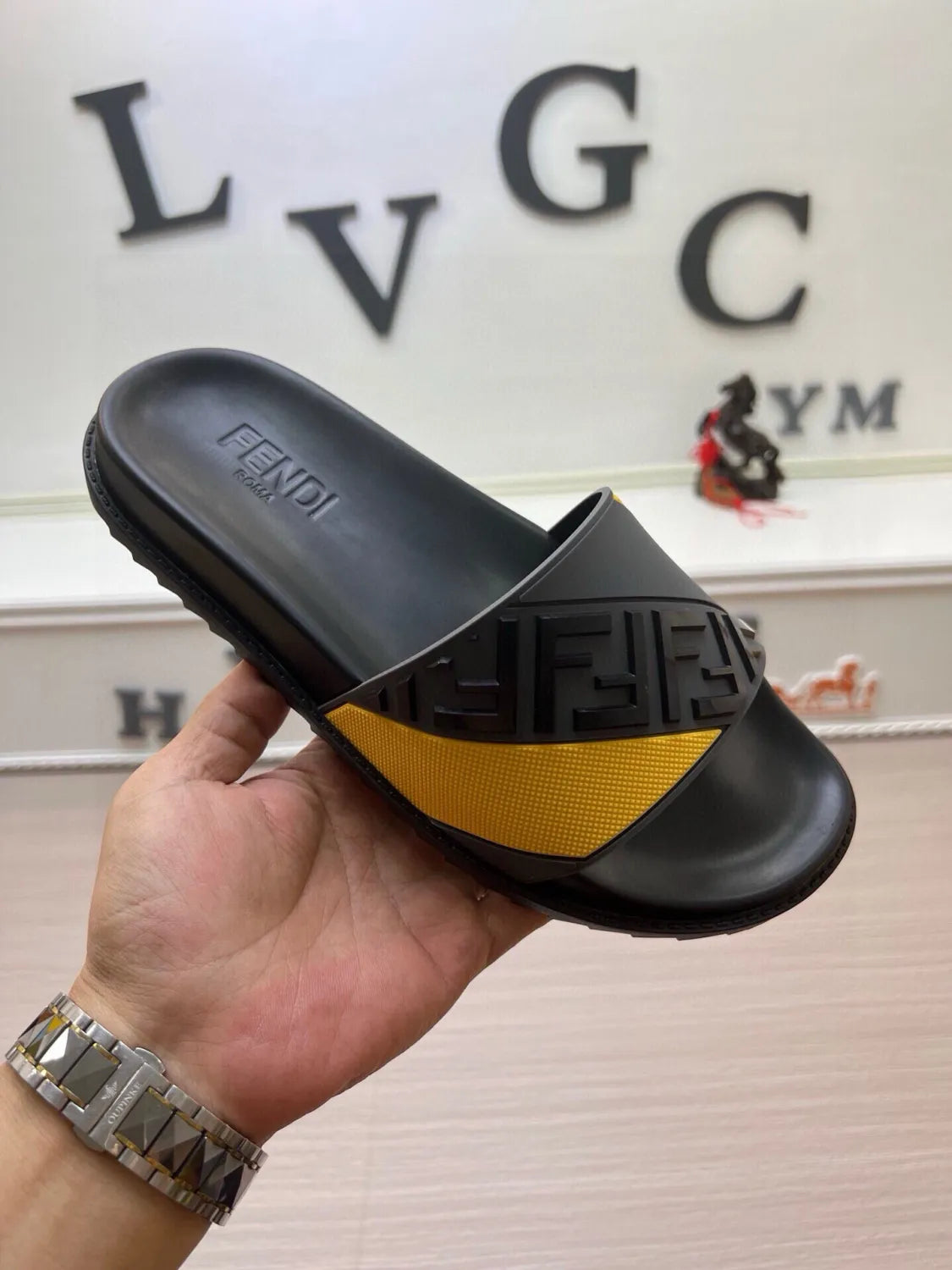 Z5Z35F284 Popular Slippers