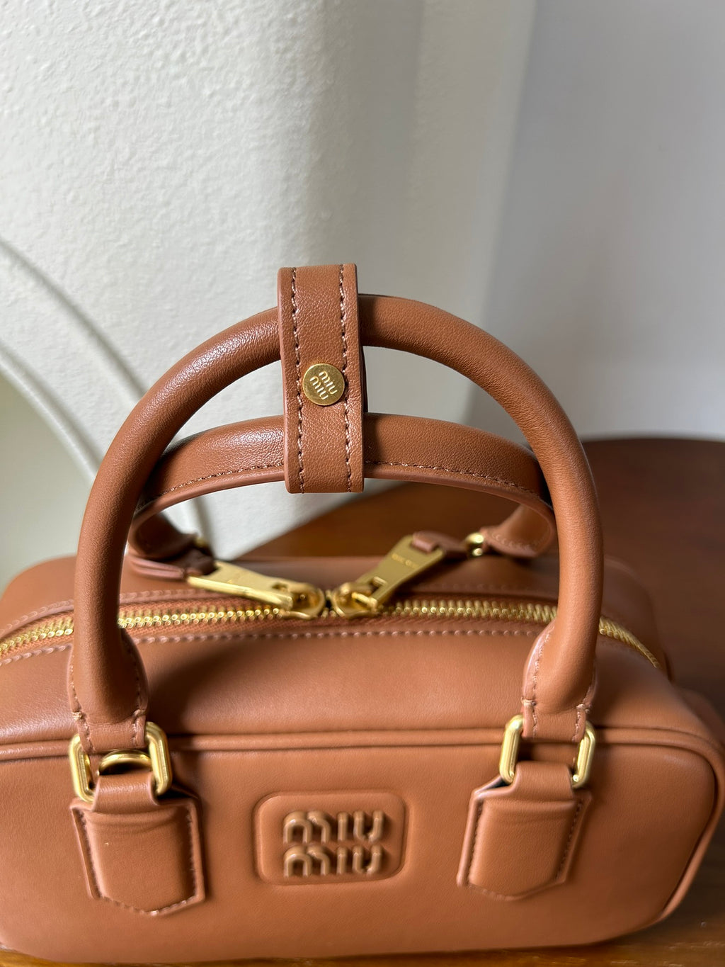 B1P46A156 Popular leather bags