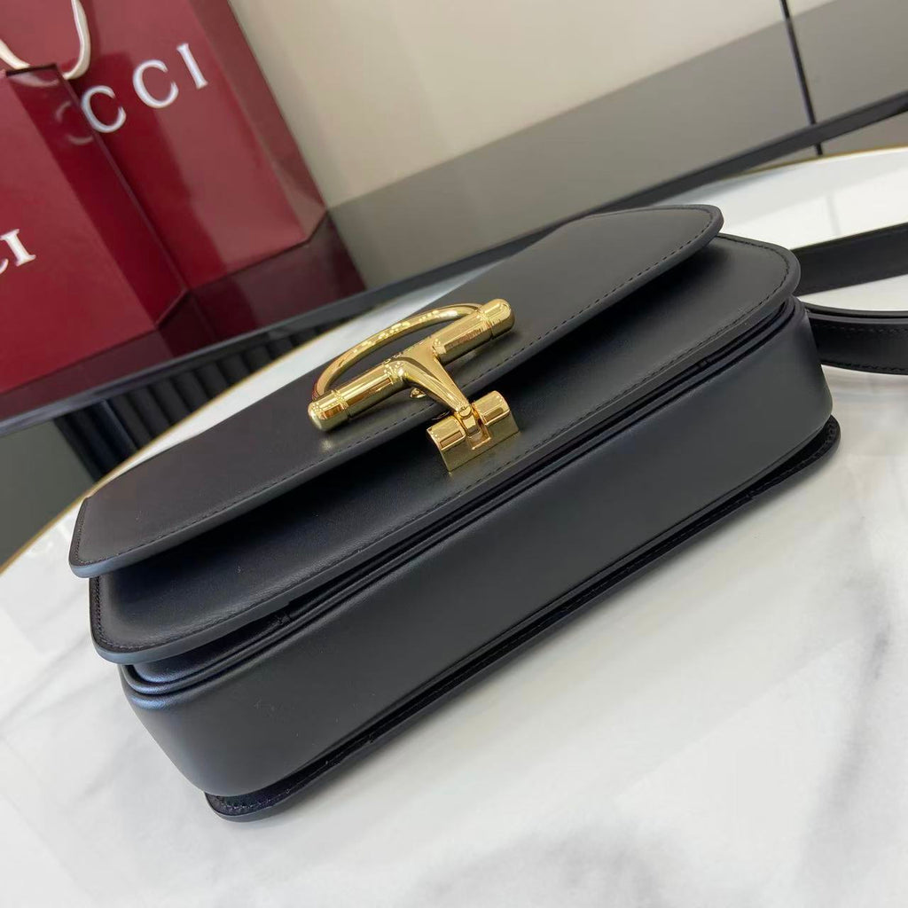 B1P36B110 Popular leather bag