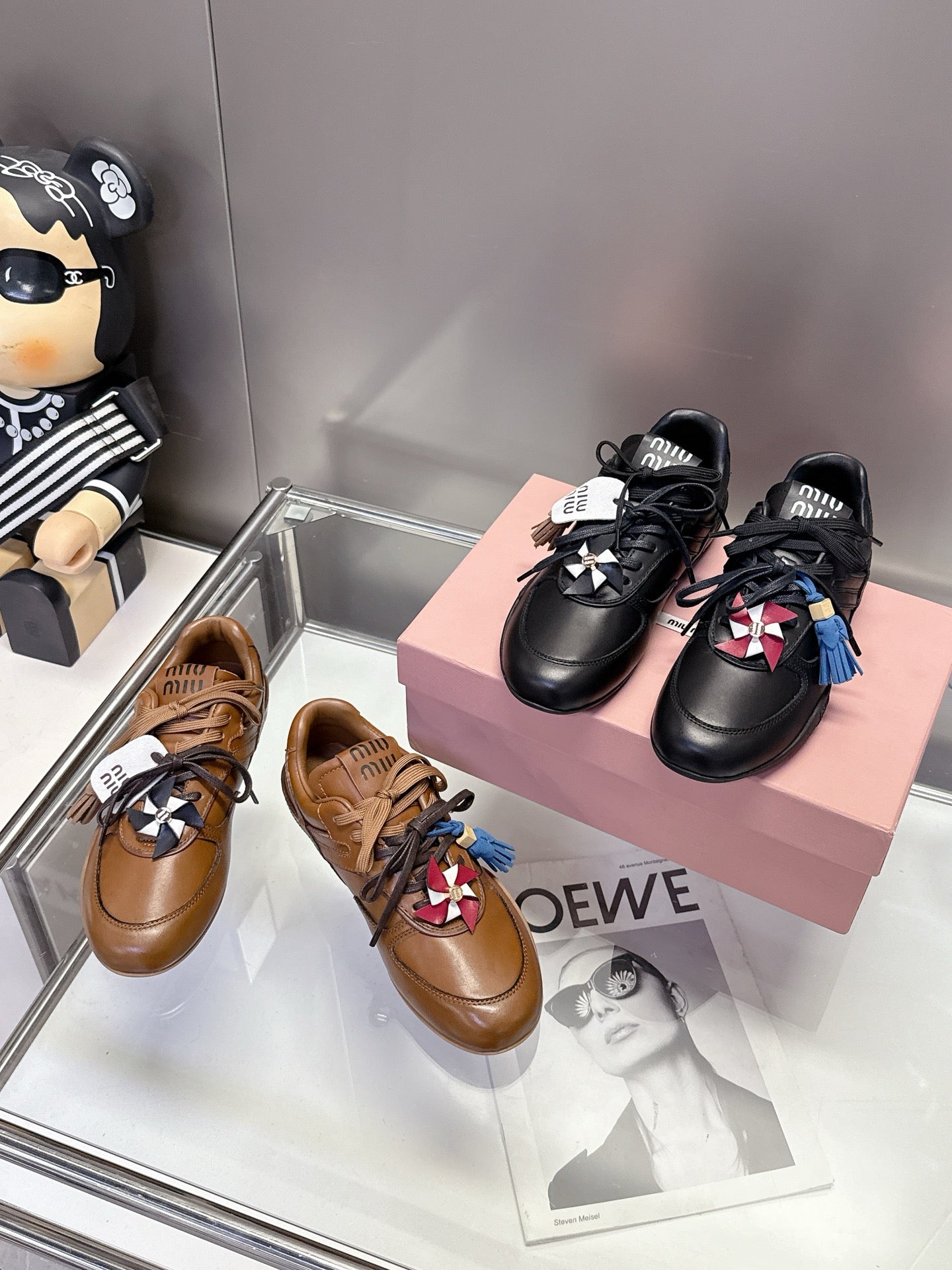 Z2Q105A261 Popular high-quality Shoes