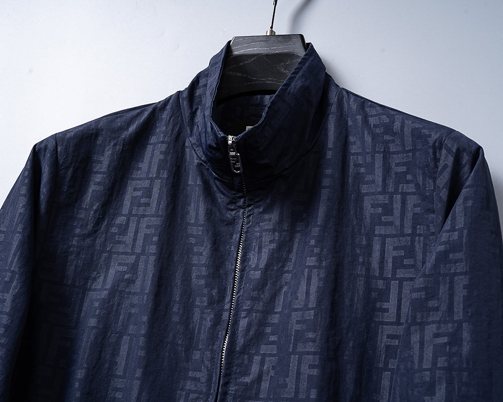 U1R86F18 Popular Coats