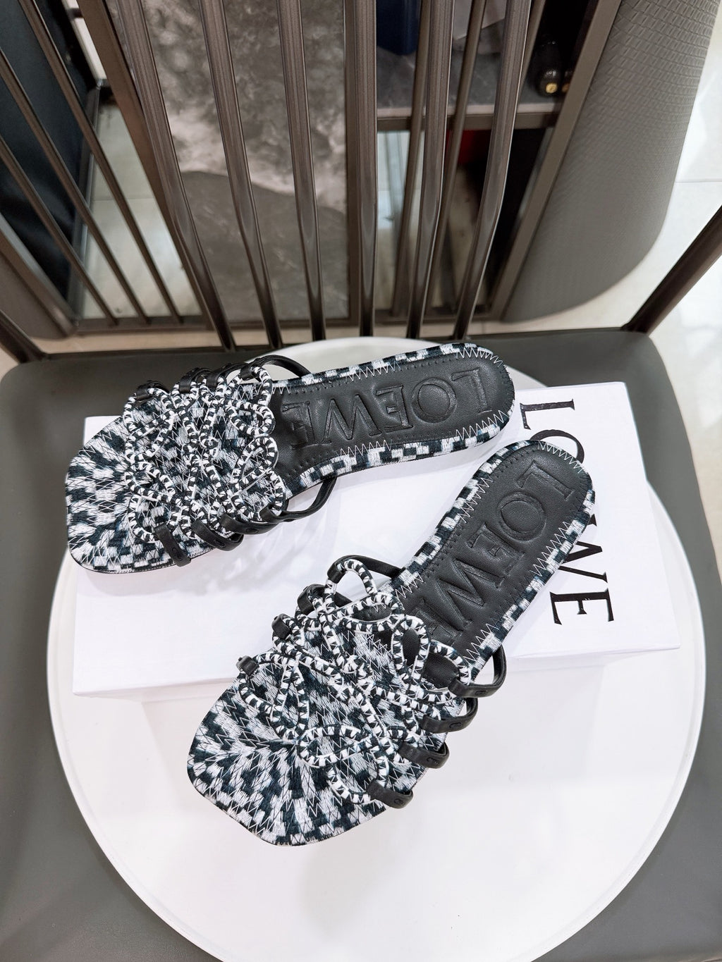 Z2R76A10 Popular high-quality  leather shoes
