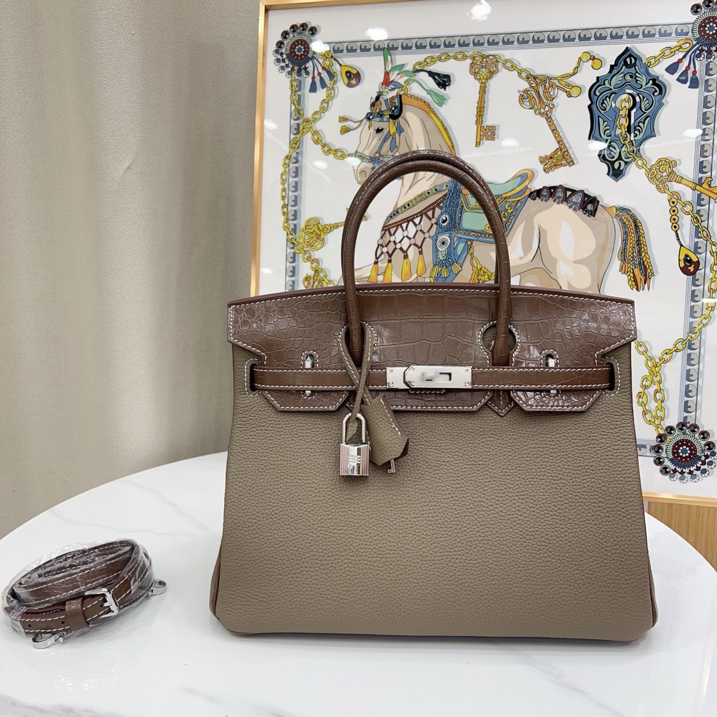 B1N46H3 Popular  leather bag 