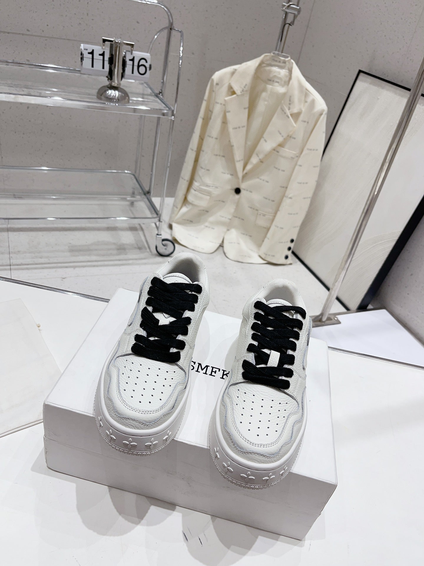Z1Q105A345 Popular  Shoes