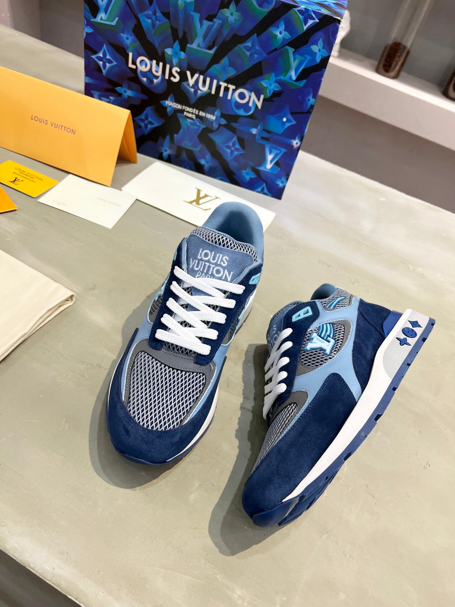 Z2Q105E232 Popular high-quality  Shoes