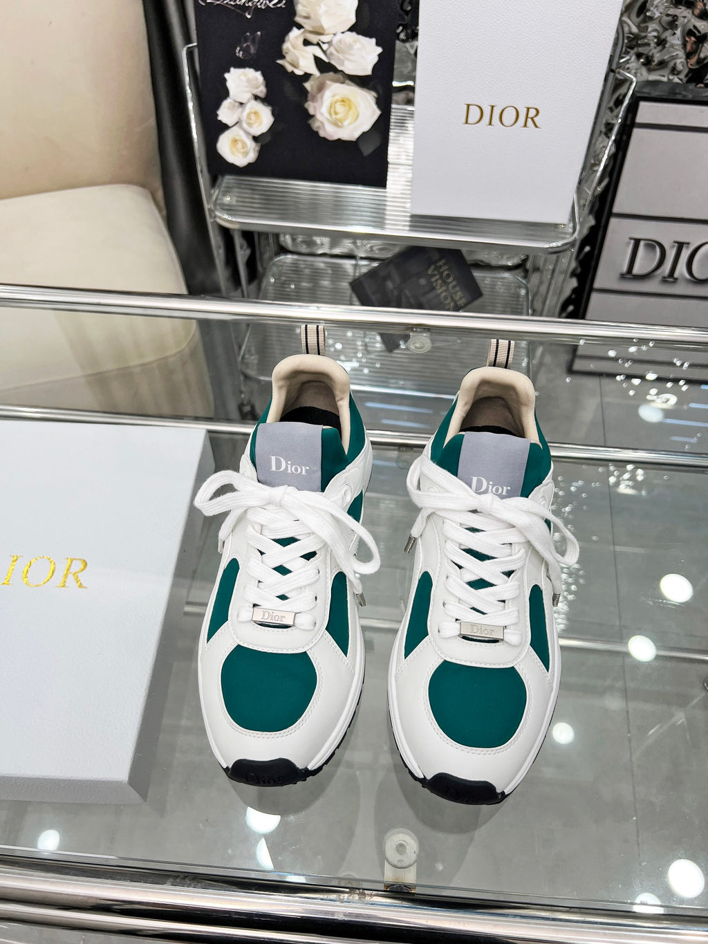 Z2Q105D309 Popular high-quality Shoes