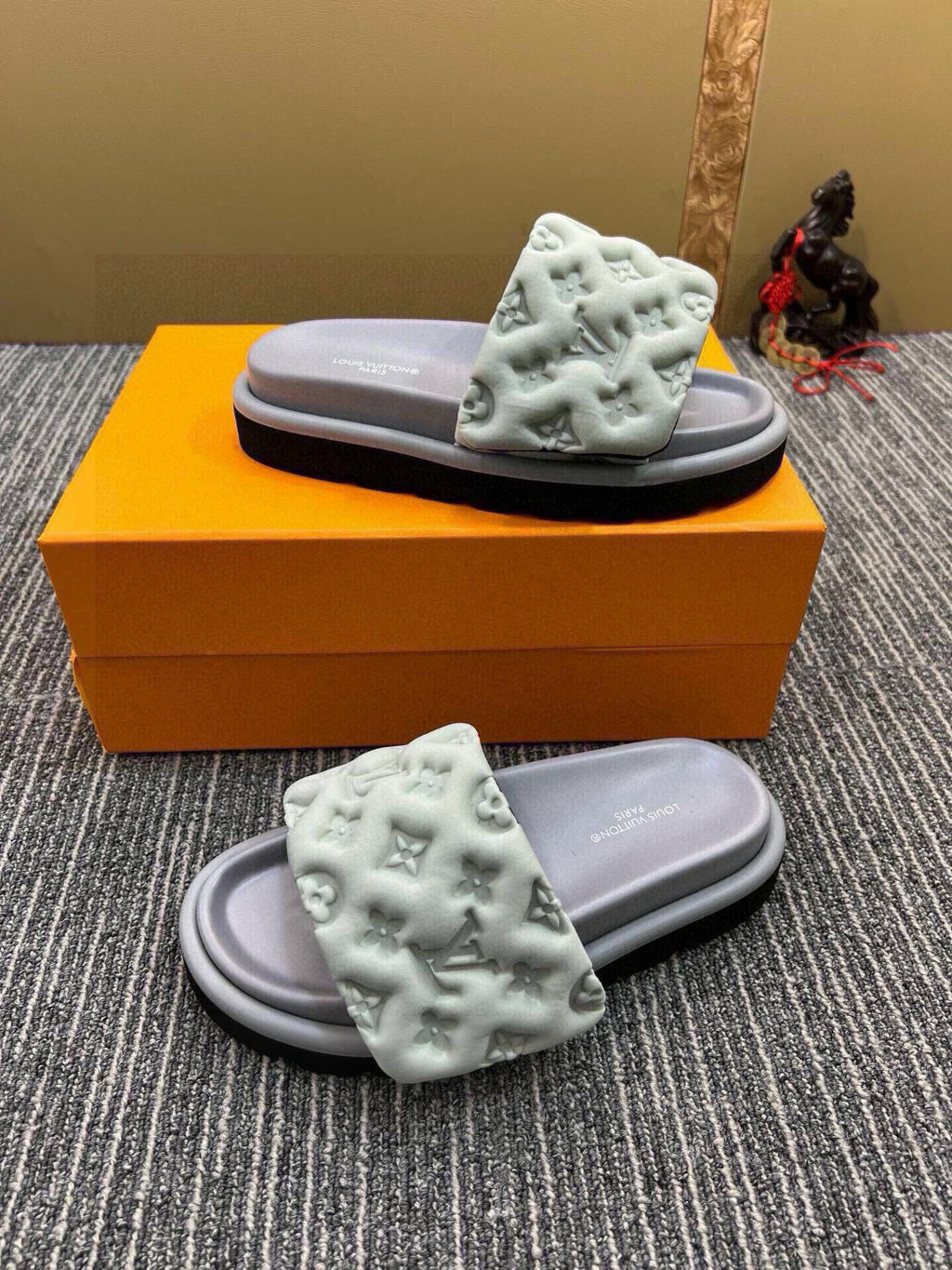 Z5QE13 Popular Slippers