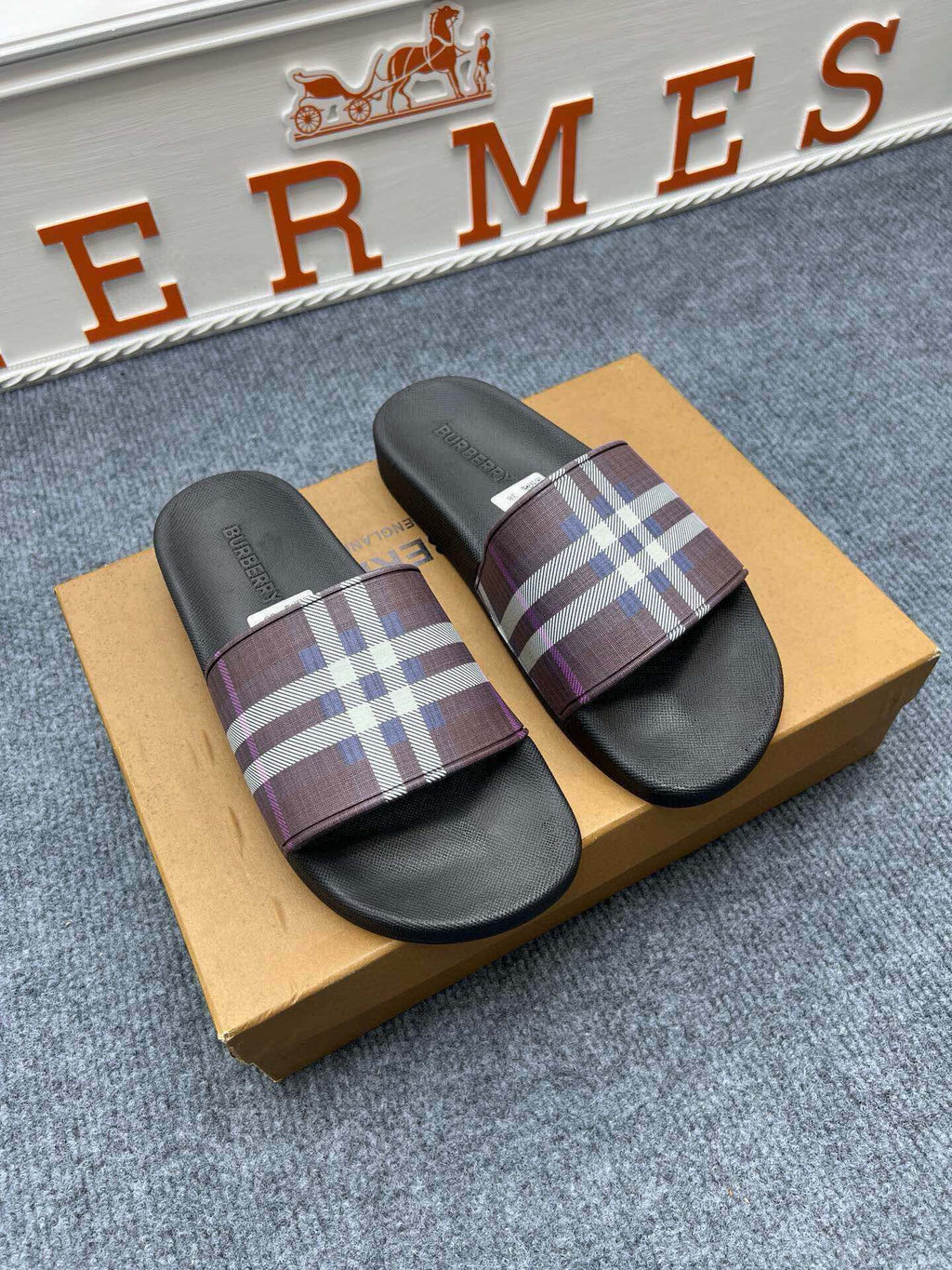 Z5Z35R253 Popular Slippers
