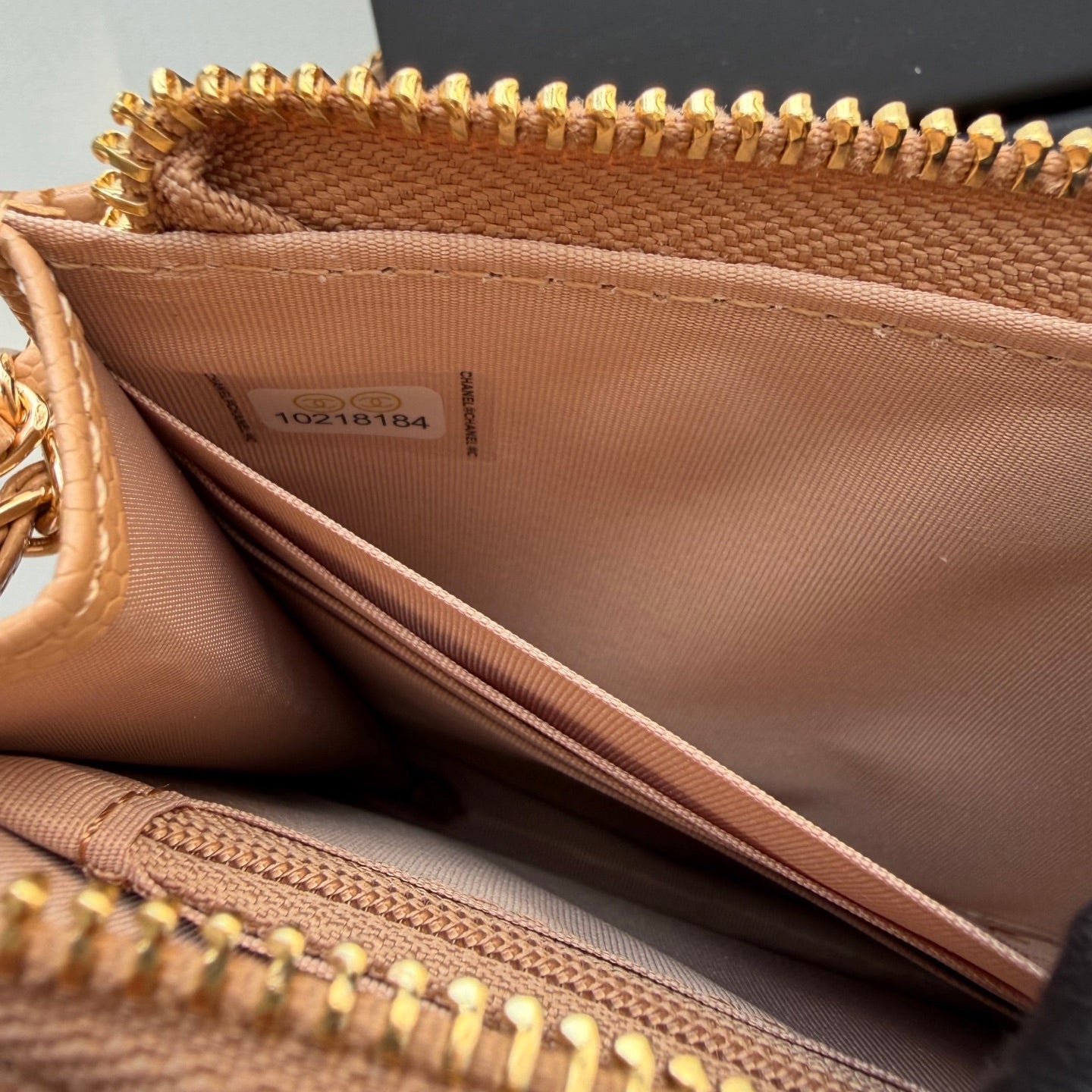 B1P46C23 Popular leather bag