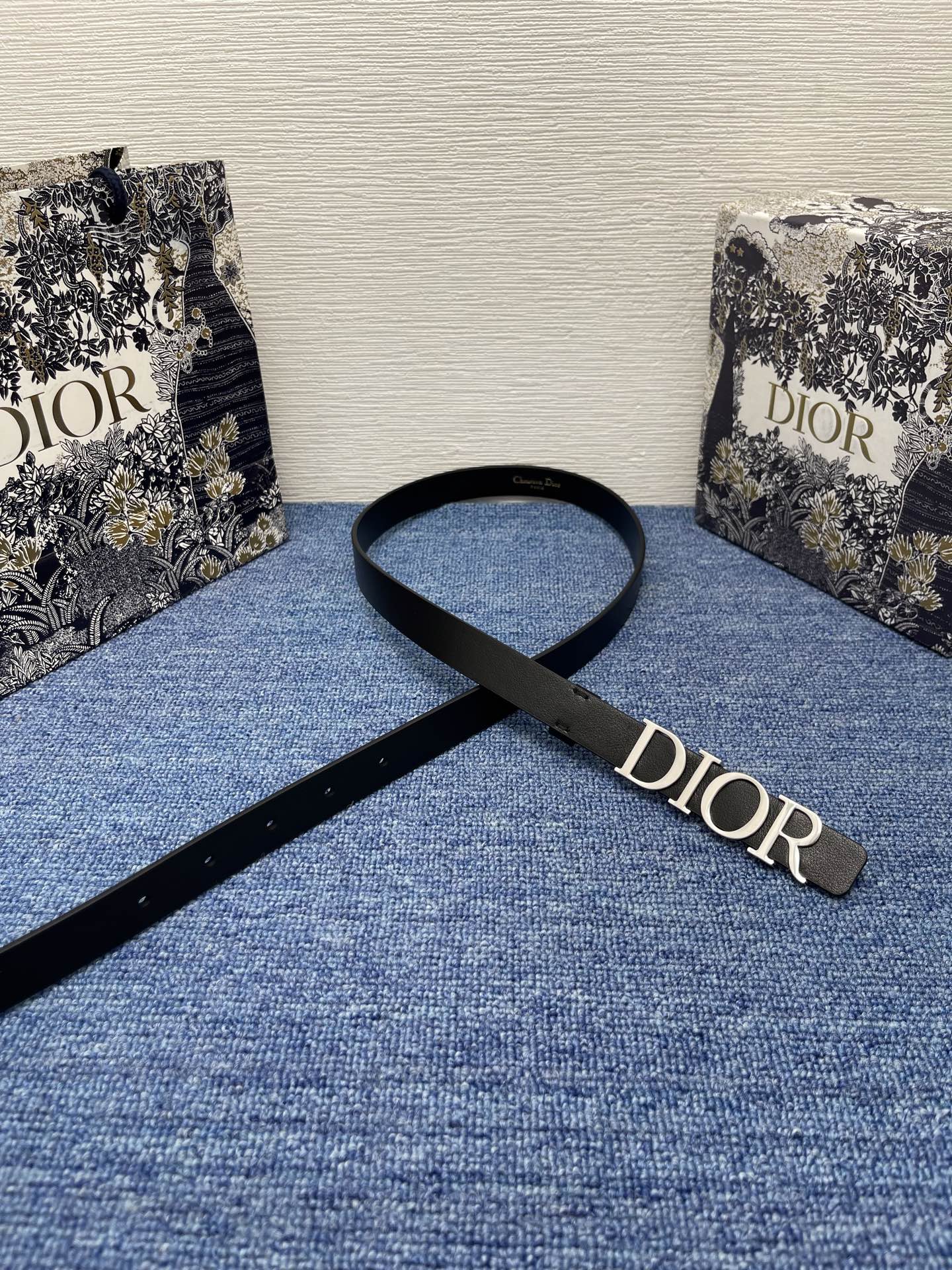 P1R55D203 Popular High quality belt With full package