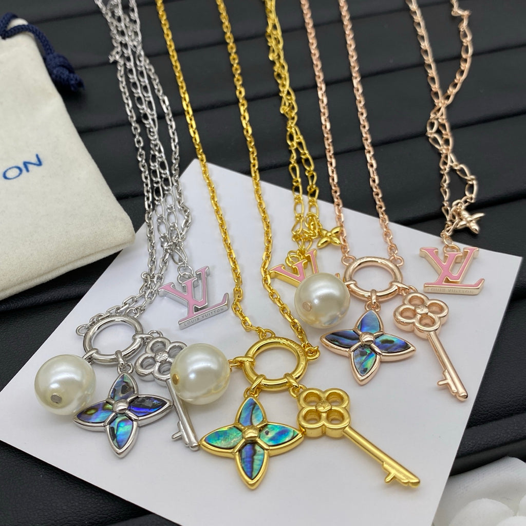 X1Q85E15X Popular Necklace