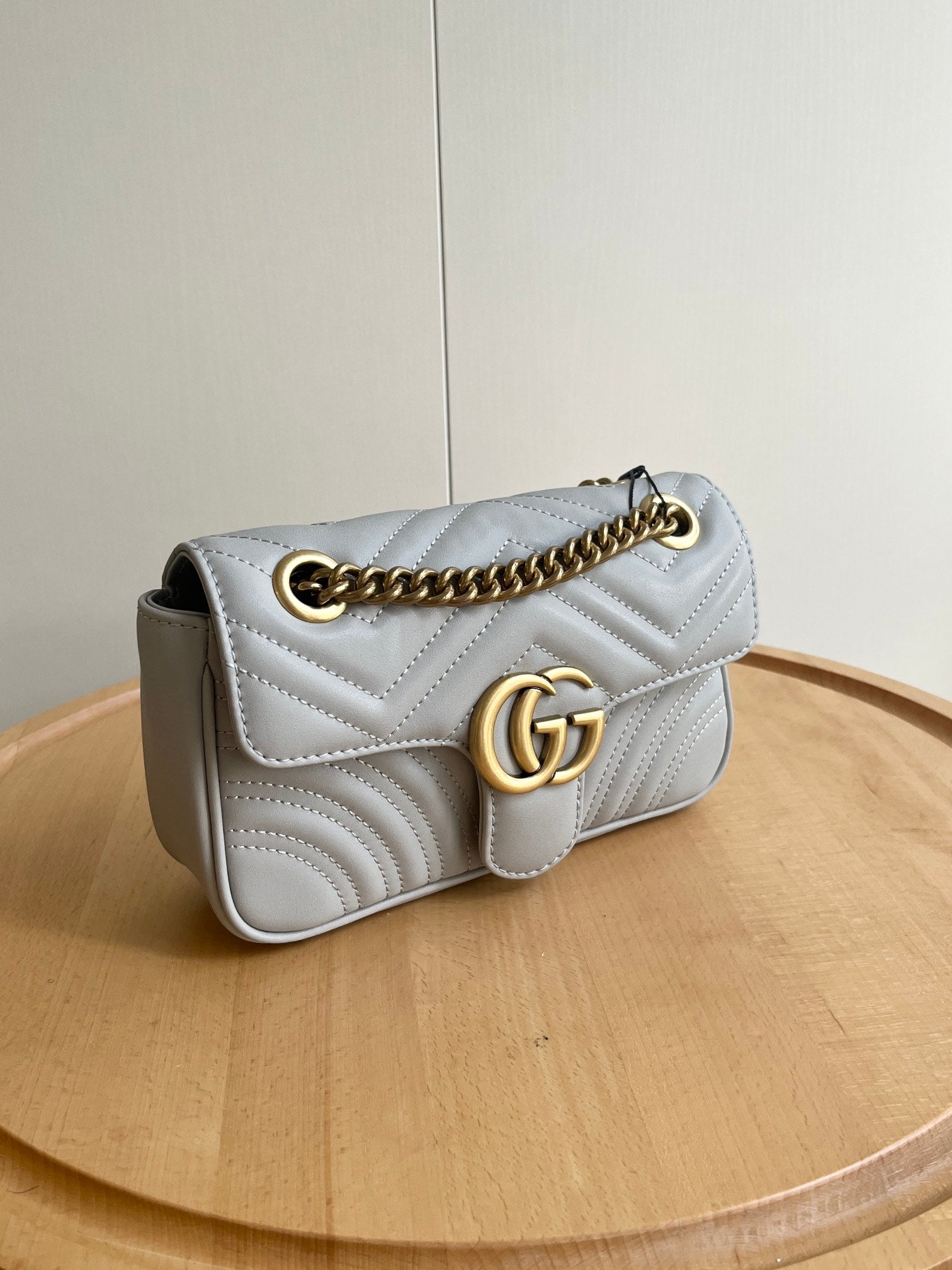 B1X54B444 Popular leather bag