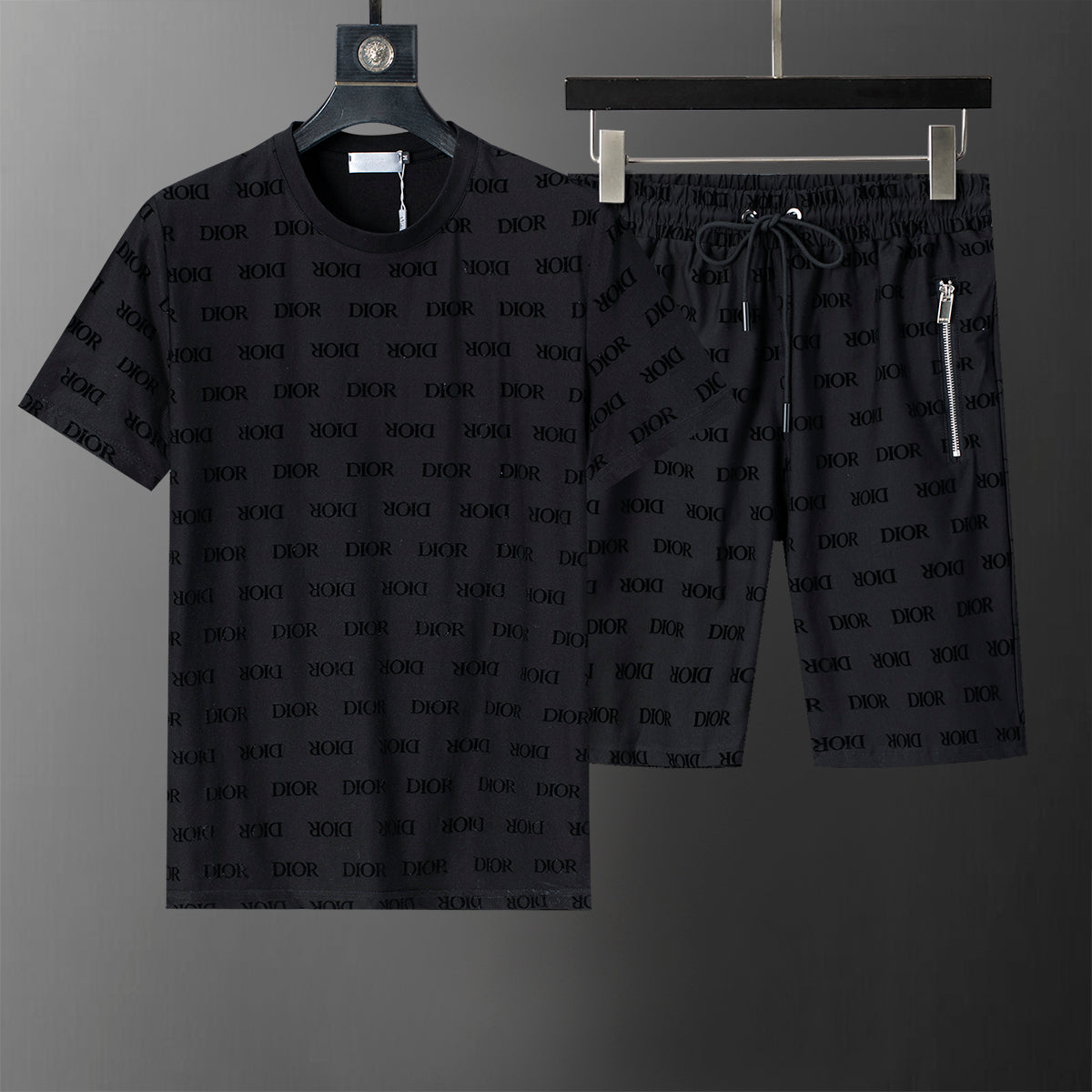 U1R35D118  Popular shirt and shorts set