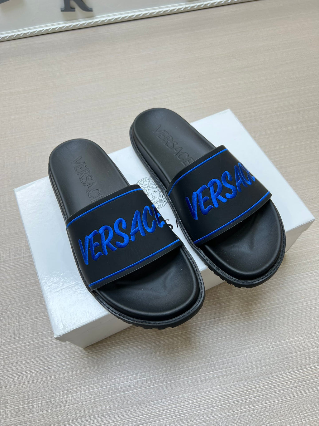 Z5ZV54 Popular slippers