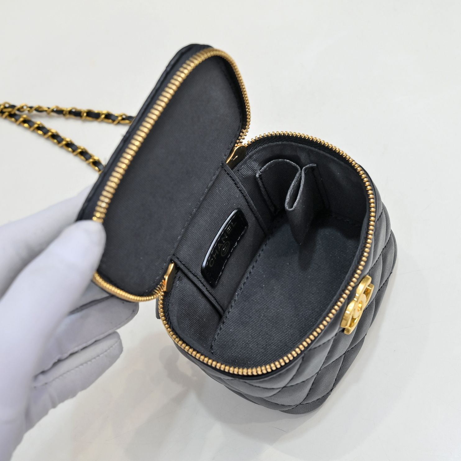 B1X43C45 Popular  leather bag 