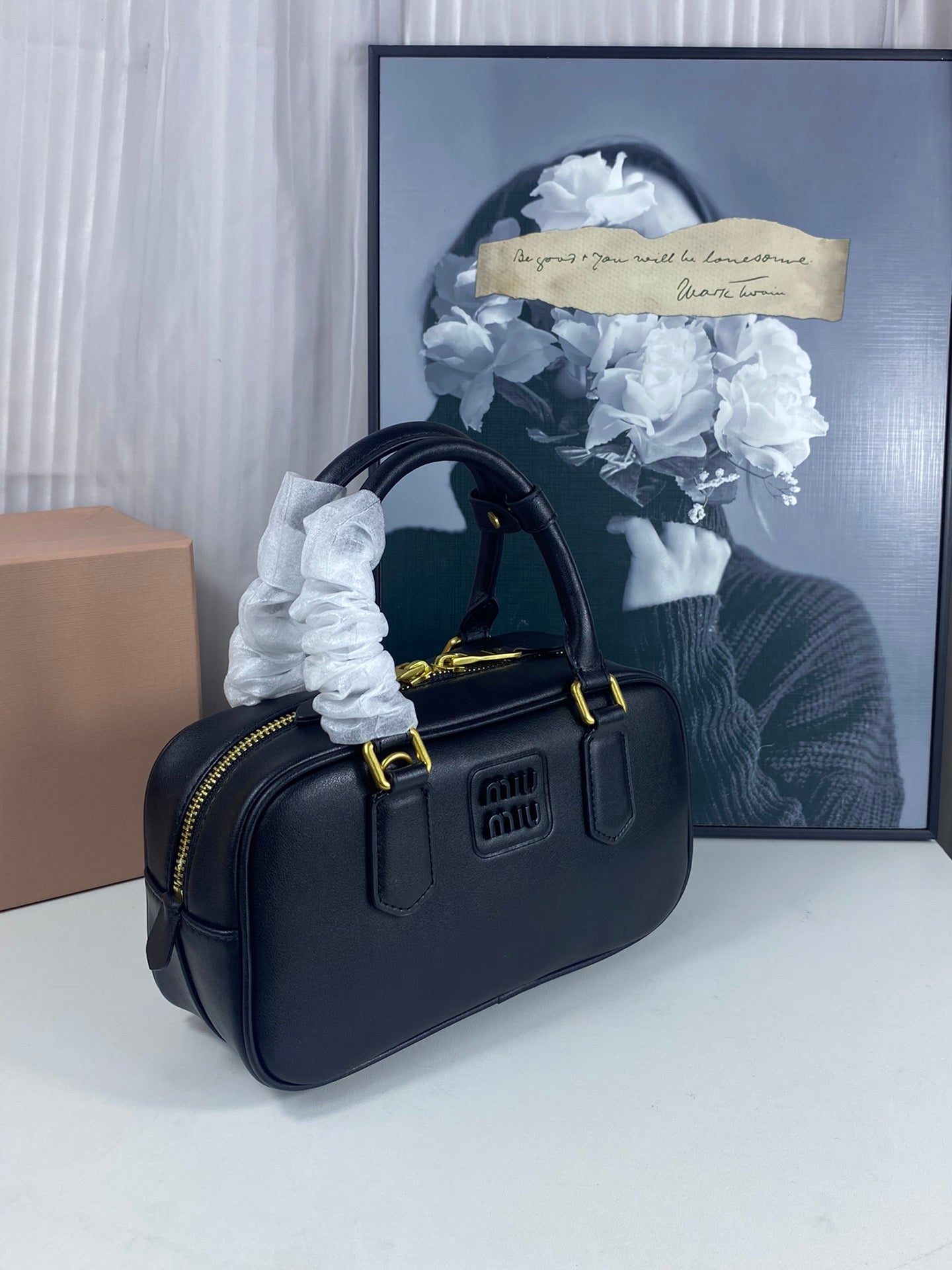 B1R15A131 Popular leather bag